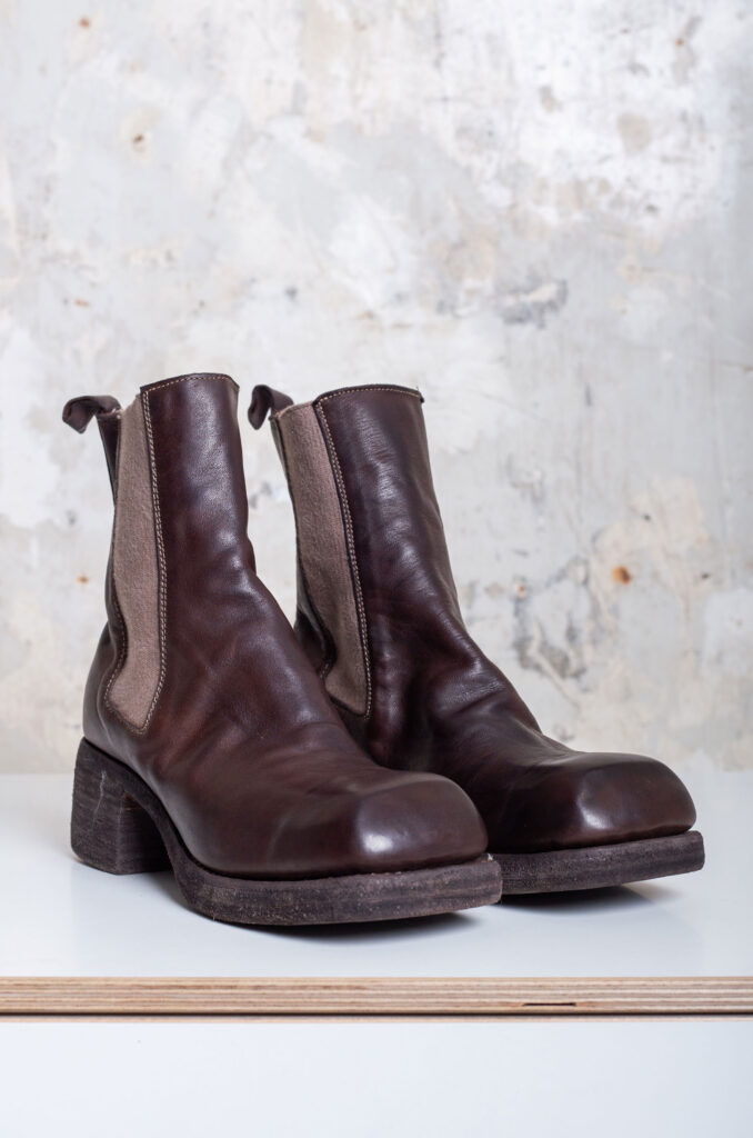 GUIDI / CHELSEA BOOTS 79087–AST スクエアトゥ GUIDI / CHELSEA BOOTS 79087–AST スクエアトゥ