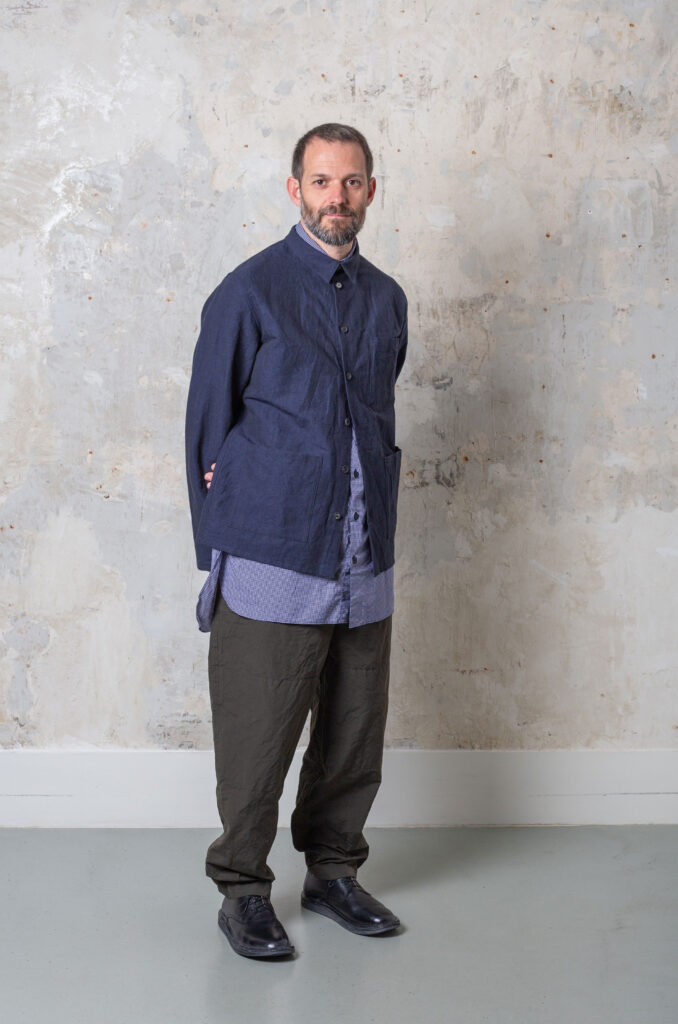 【即購入可】Bergfabelネイビー ワーカーシャツ 即購入可】Bergfabelネイビー ワーカーシャツ 即購入可】Bergfabel