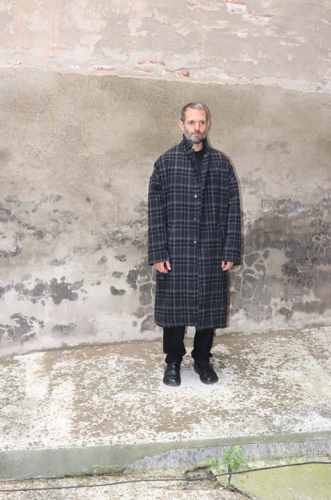 Bergfabel MOON COAT Blue Stripe Sサイズ Bergfabel MOON COAT Blue Stripe Sサイズ - メルカリ