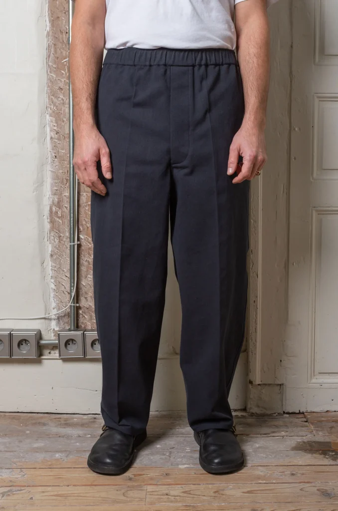 【新品タグ付き】YLÈVE ORGANIC COTTON CHINO TR rdv_yleve_33-678x1024.webp