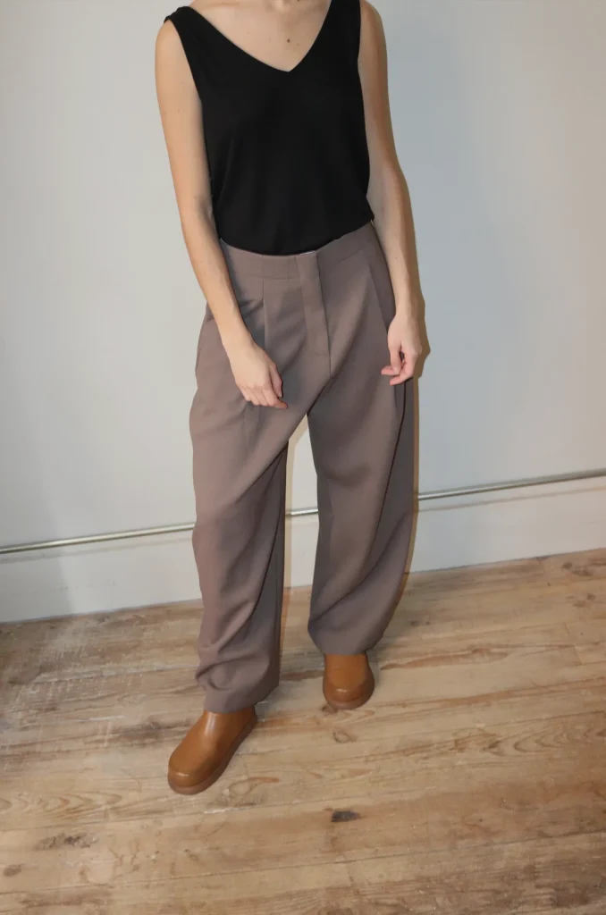 Studio Nicholson - Ansell Deep Pleat Volume Pant Rock - Rendez