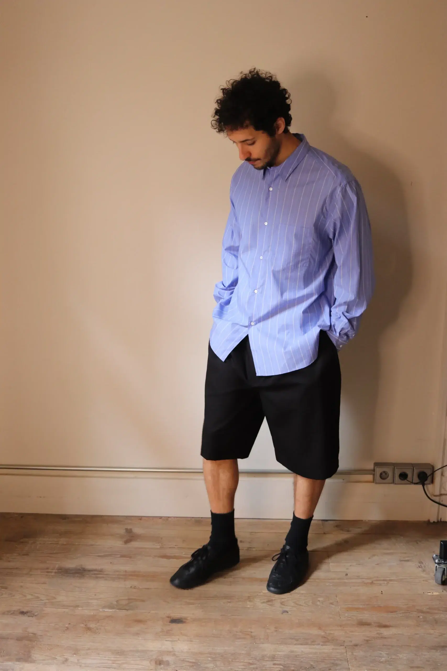 Still By Hand - Regular Collar Shirt SH00221OS - Blue Stripe