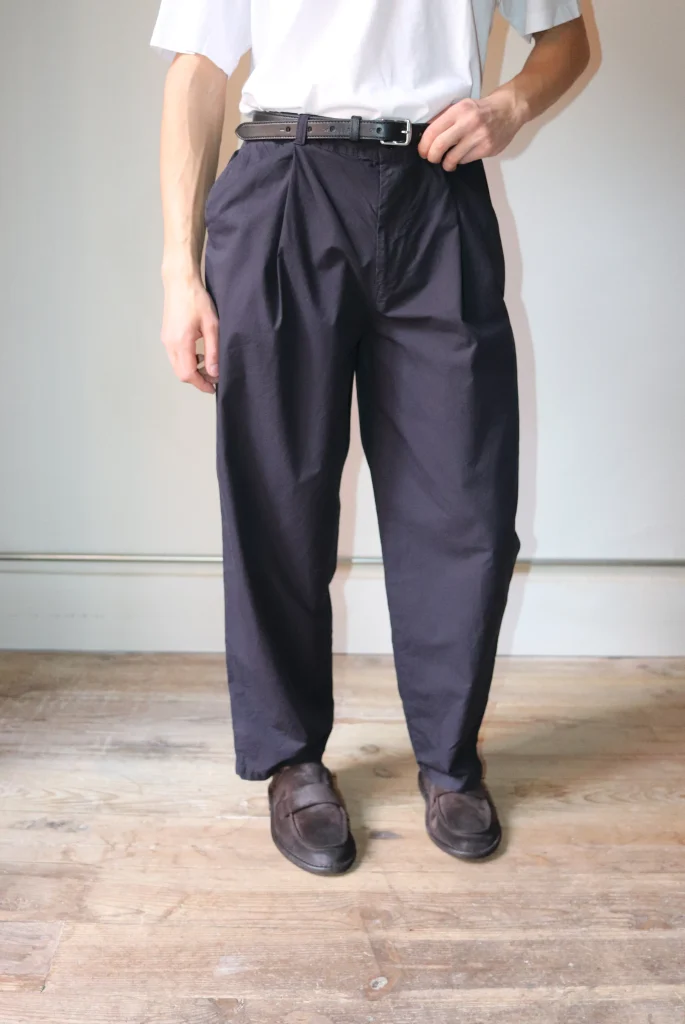 Still By Hand - Garment-Dye Deep Tuck Pants Ink Black