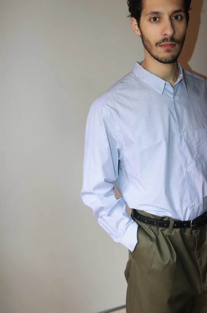 chemise-bleue-678x1024.webp