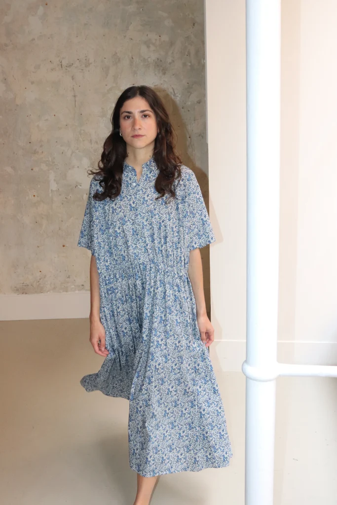 ワンピース toujours classic gathered dress grey t-683x1024.webp