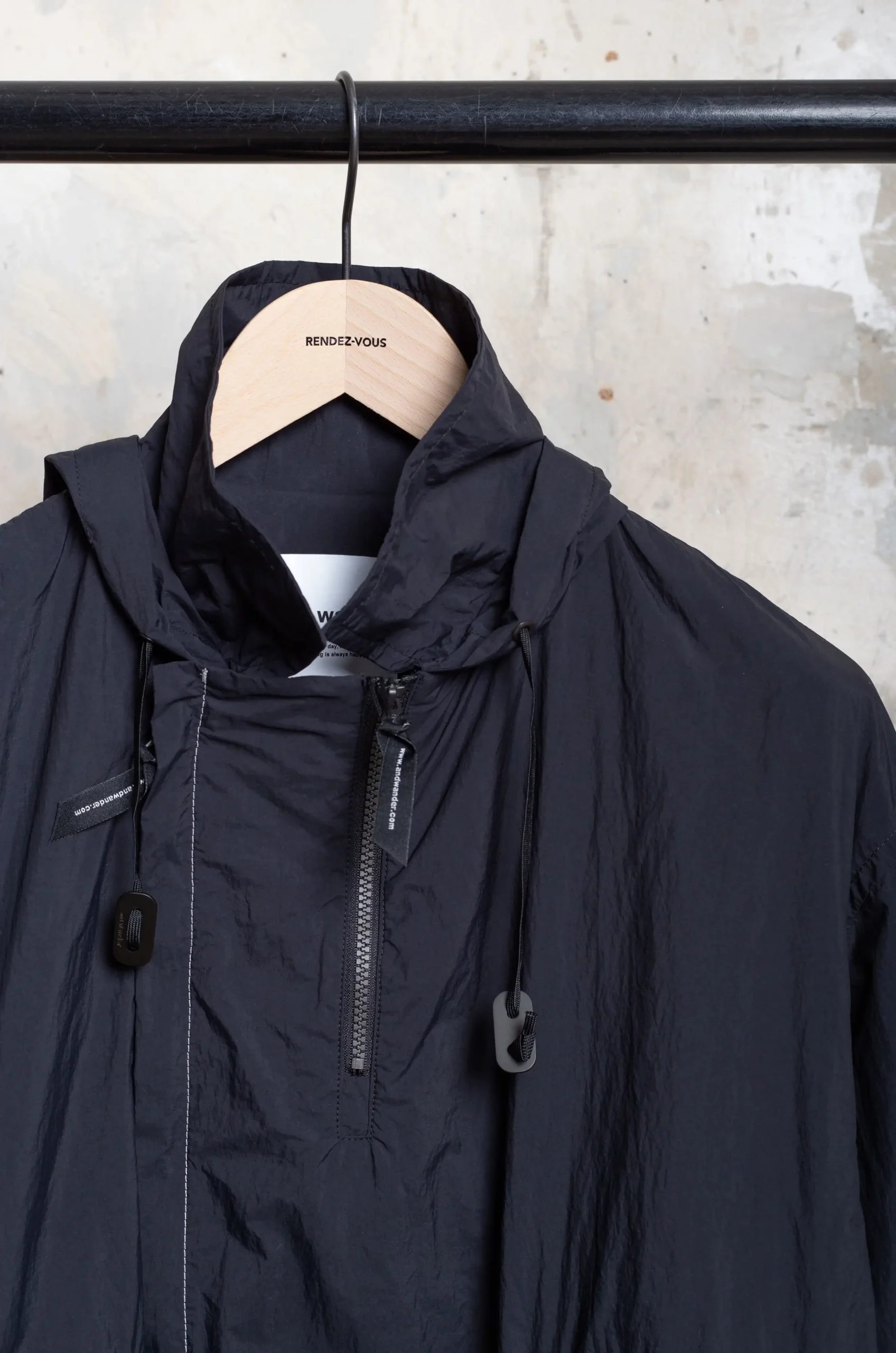 and wander　water repellent light jacket And Wander Water Repellent Light Jacket Black | The Sporting Lodge