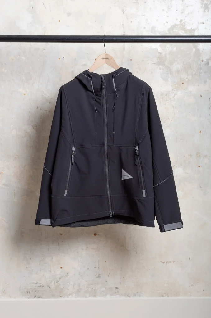 amachi. solar jacket