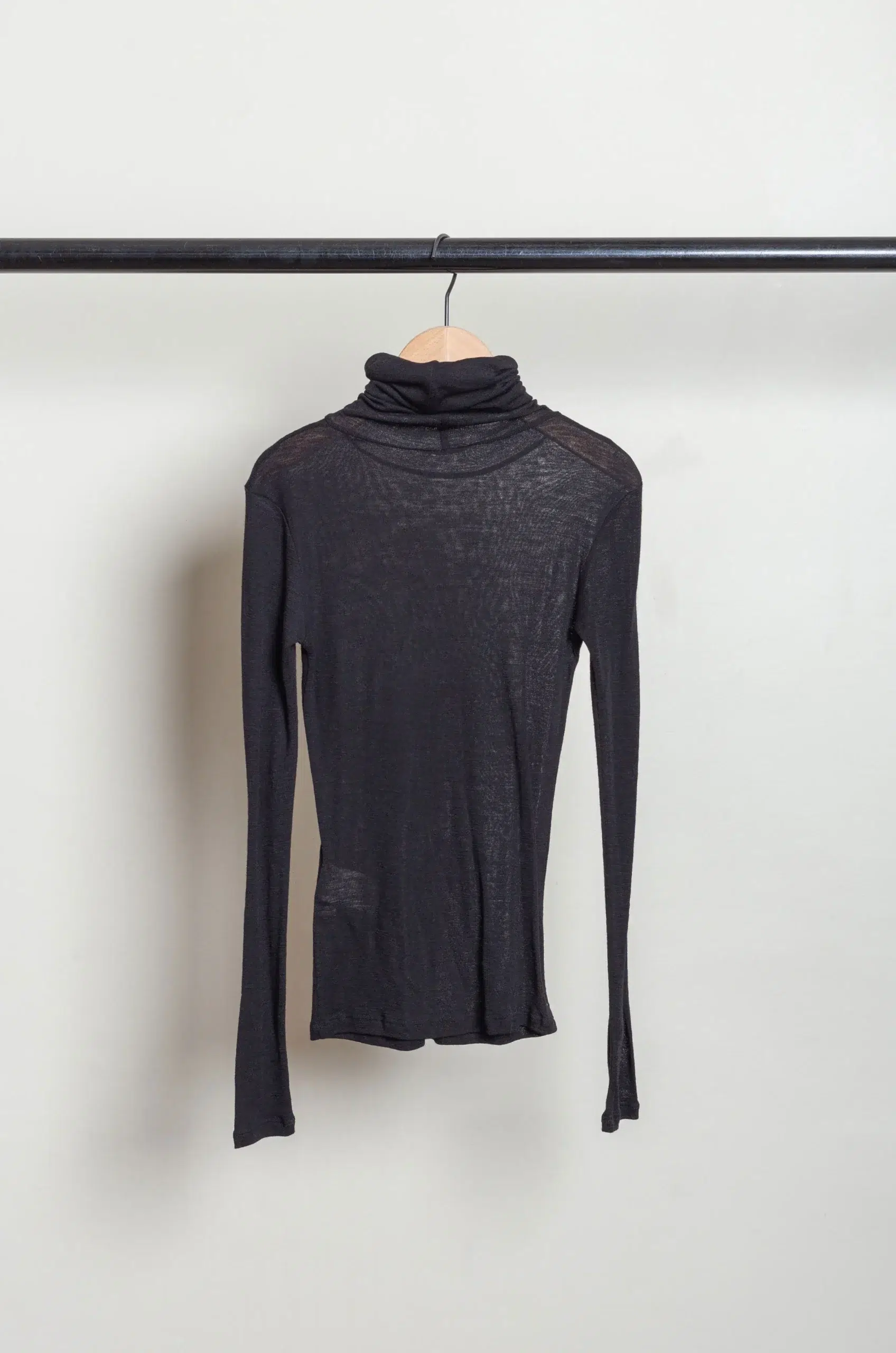 Sono - Roberta Rollneck 4021 - Black