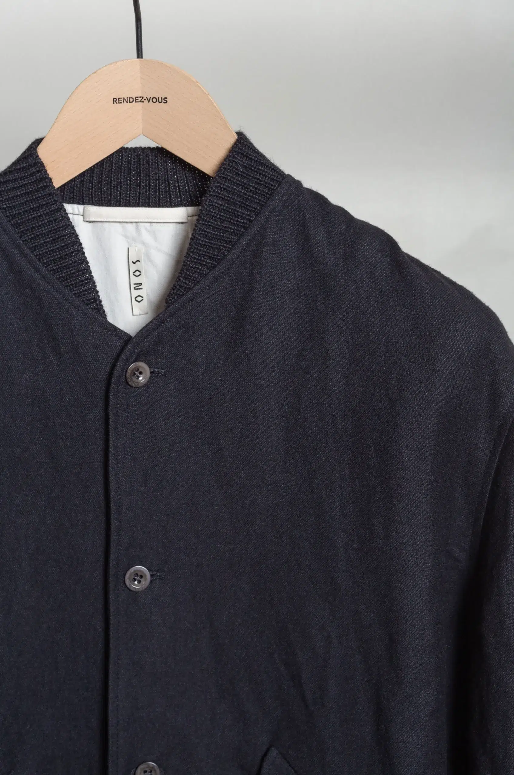Sono - Luno Longsleeve 4071 - Black