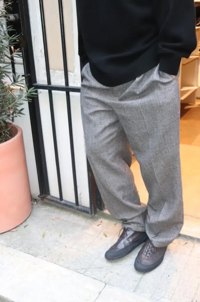 ATON MEN LINEN WOOL TWILL LOOSE FIT PANTS CHECK