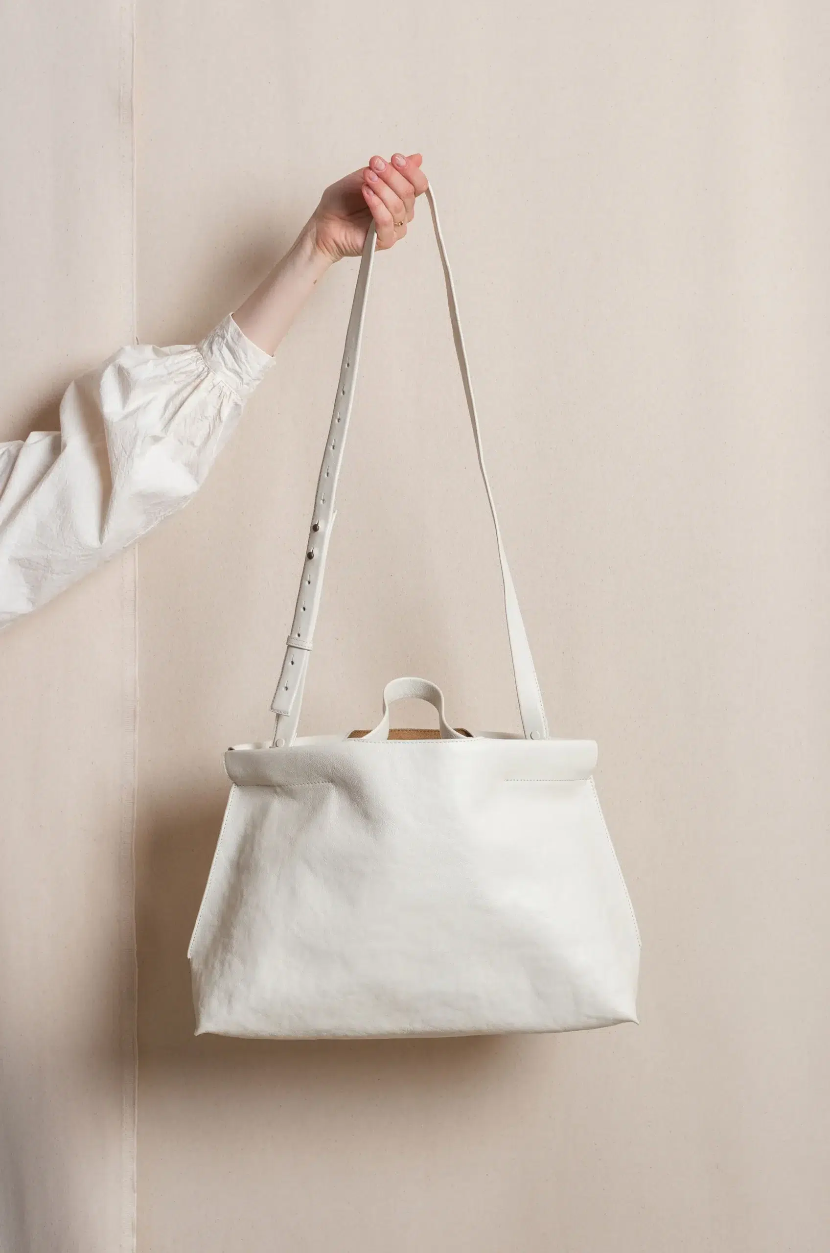 Bea Mombaers bags - SHOPPER MIDI Matte - CHALK
