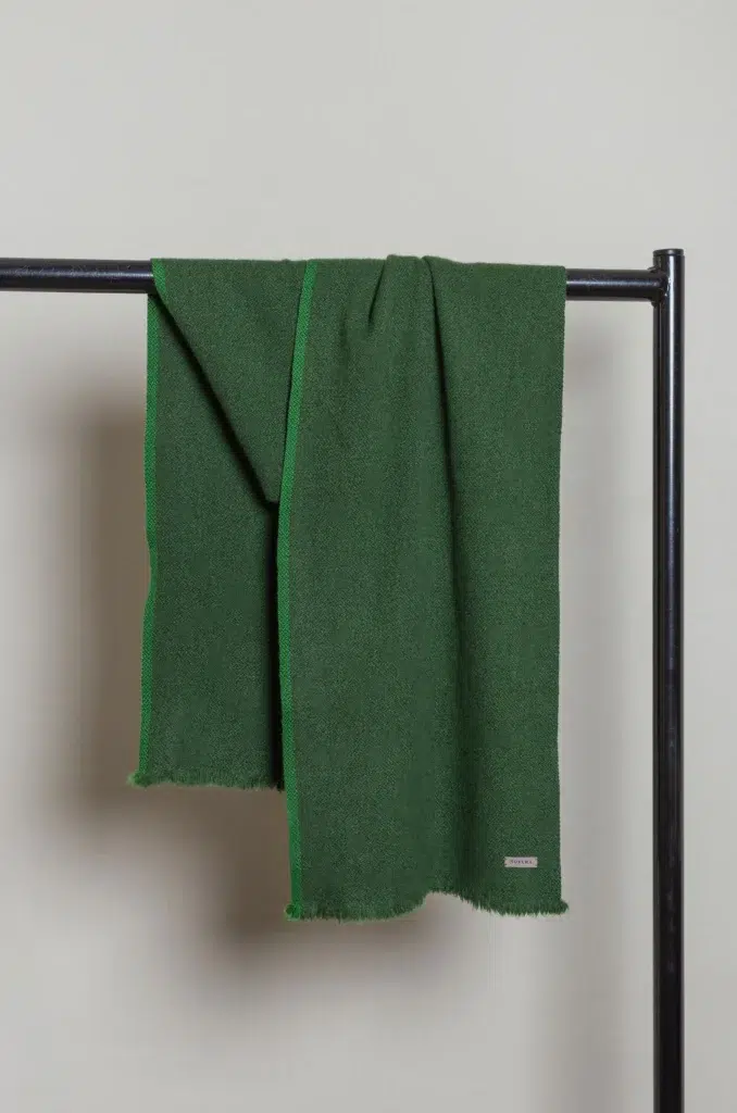 NORLHA - Nomad Border Skinny Scarf - Pine Green
