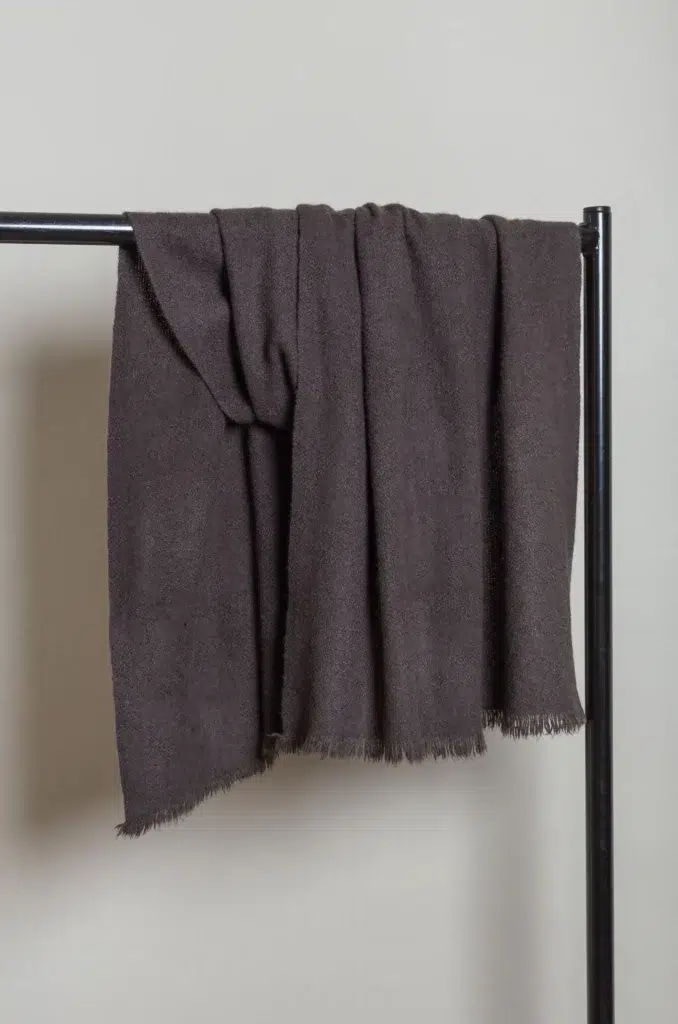 NORLHA - Nomad Classic Skinny Scarf - Natural Yak Grey