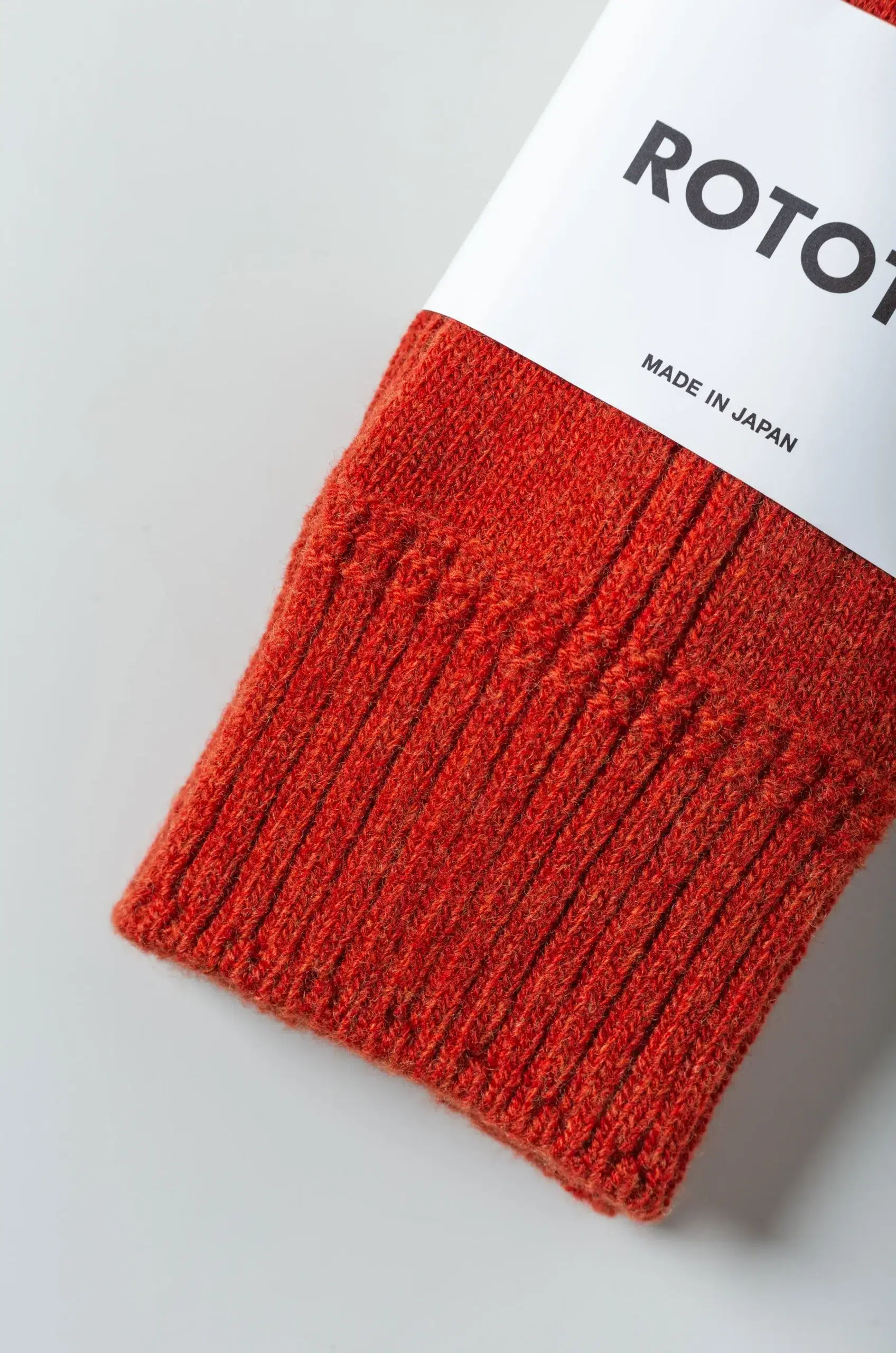 Rototo - MERINO LAMBS WOOL CREW SOCKS R1561 - BRICK