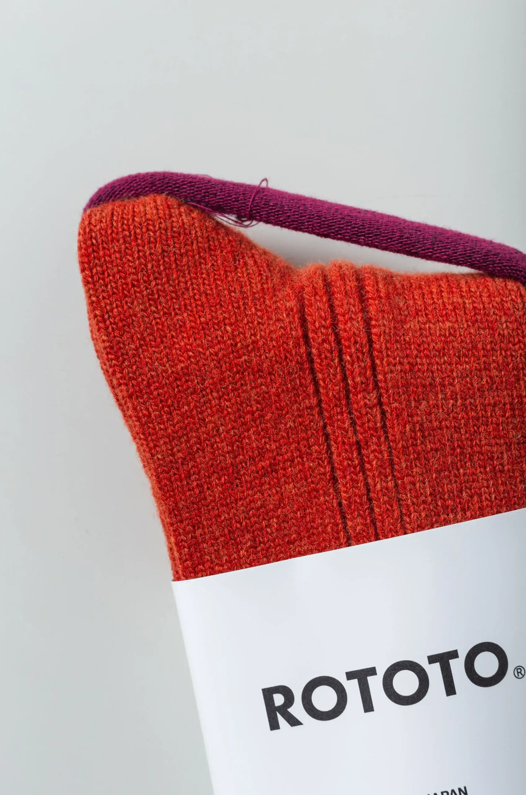 Rototo - MERINO LAMBS WOOL CREW SOCKS R1561 - BRICK