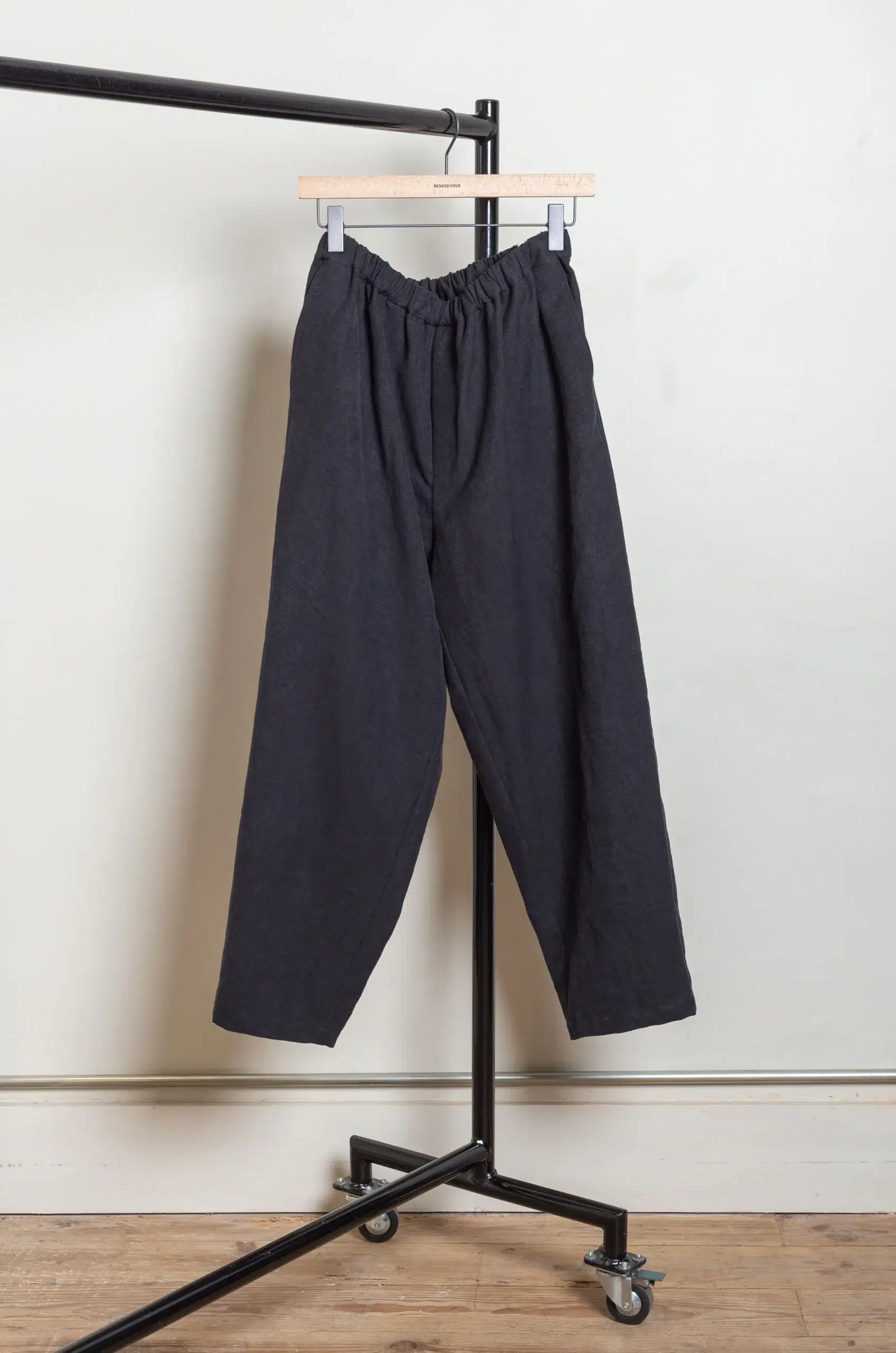 Yoko Sakamoto - WIDE EASY PANTS - BLACK