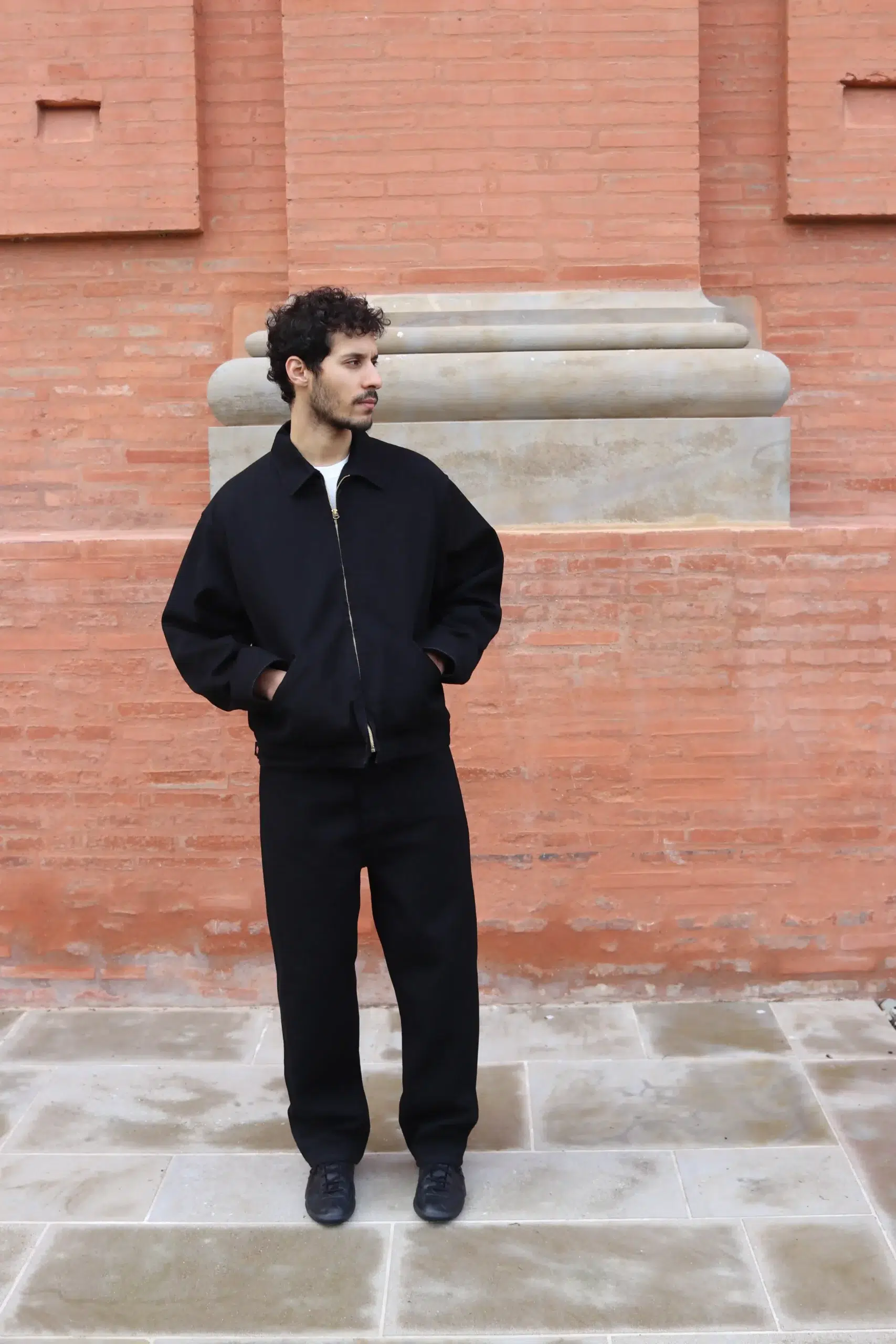 Comoli - DENIM ZIP SHORT JACKET D01-01001 - BLACK