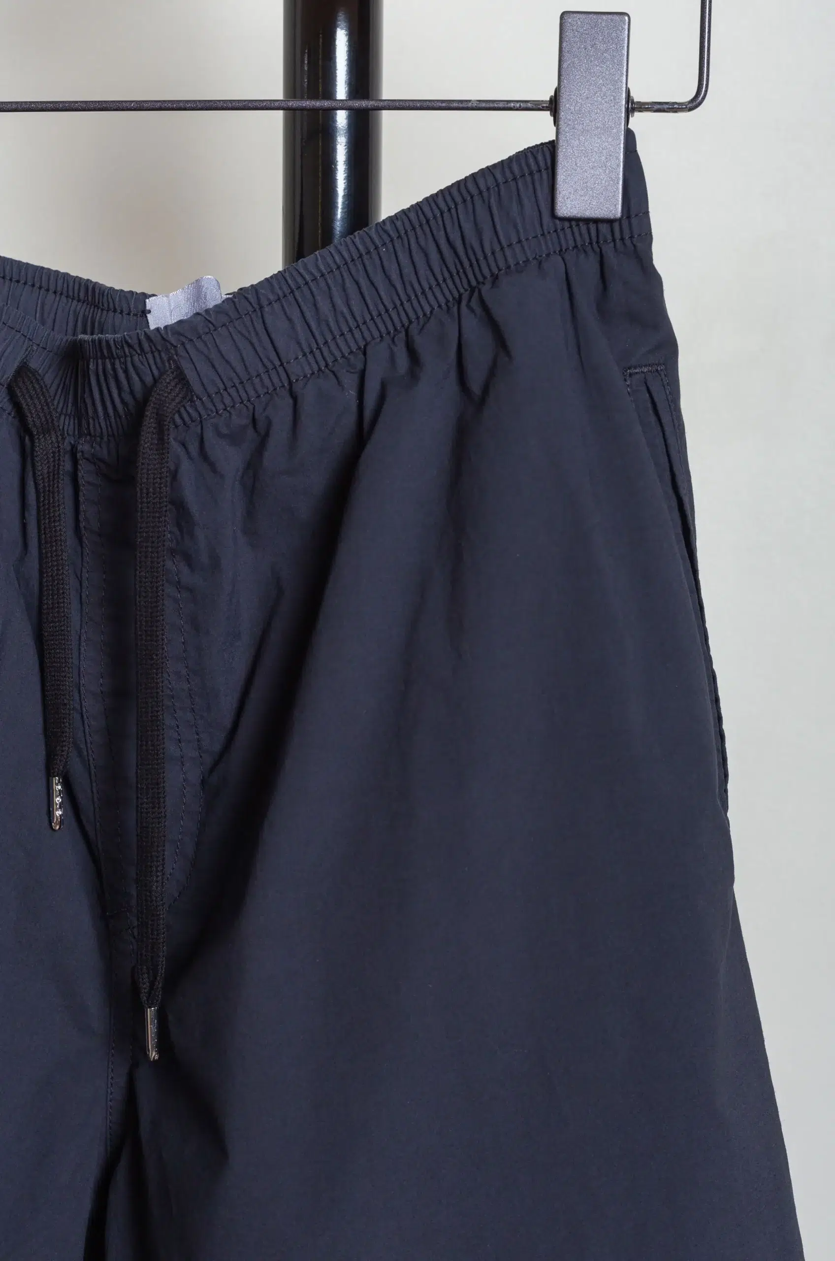 Cellar Door - JAGO F823 - NERO