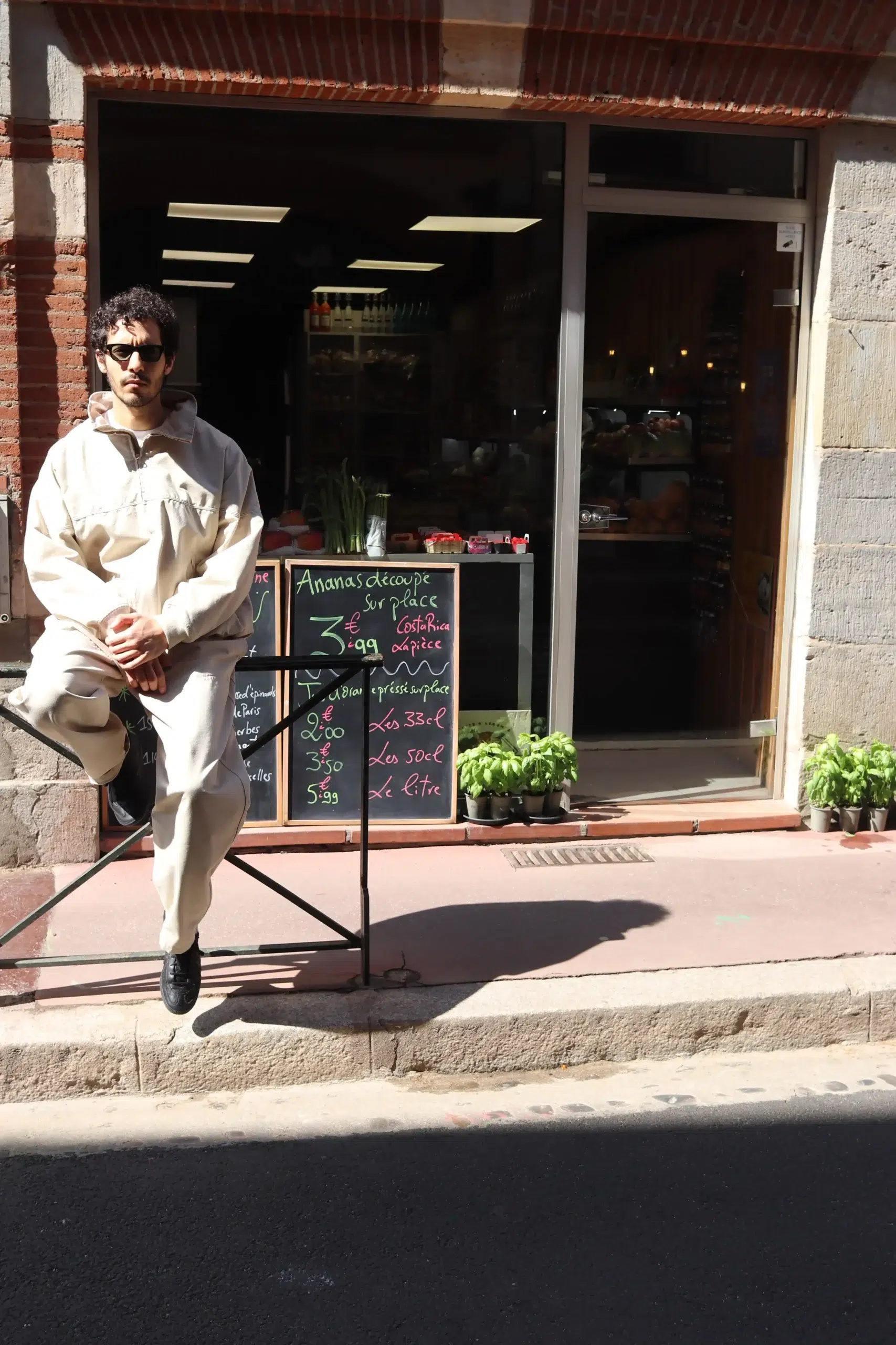 Comoli - Post-Work Twill Cap Shoulder Blouson D01-01031 - IVORY