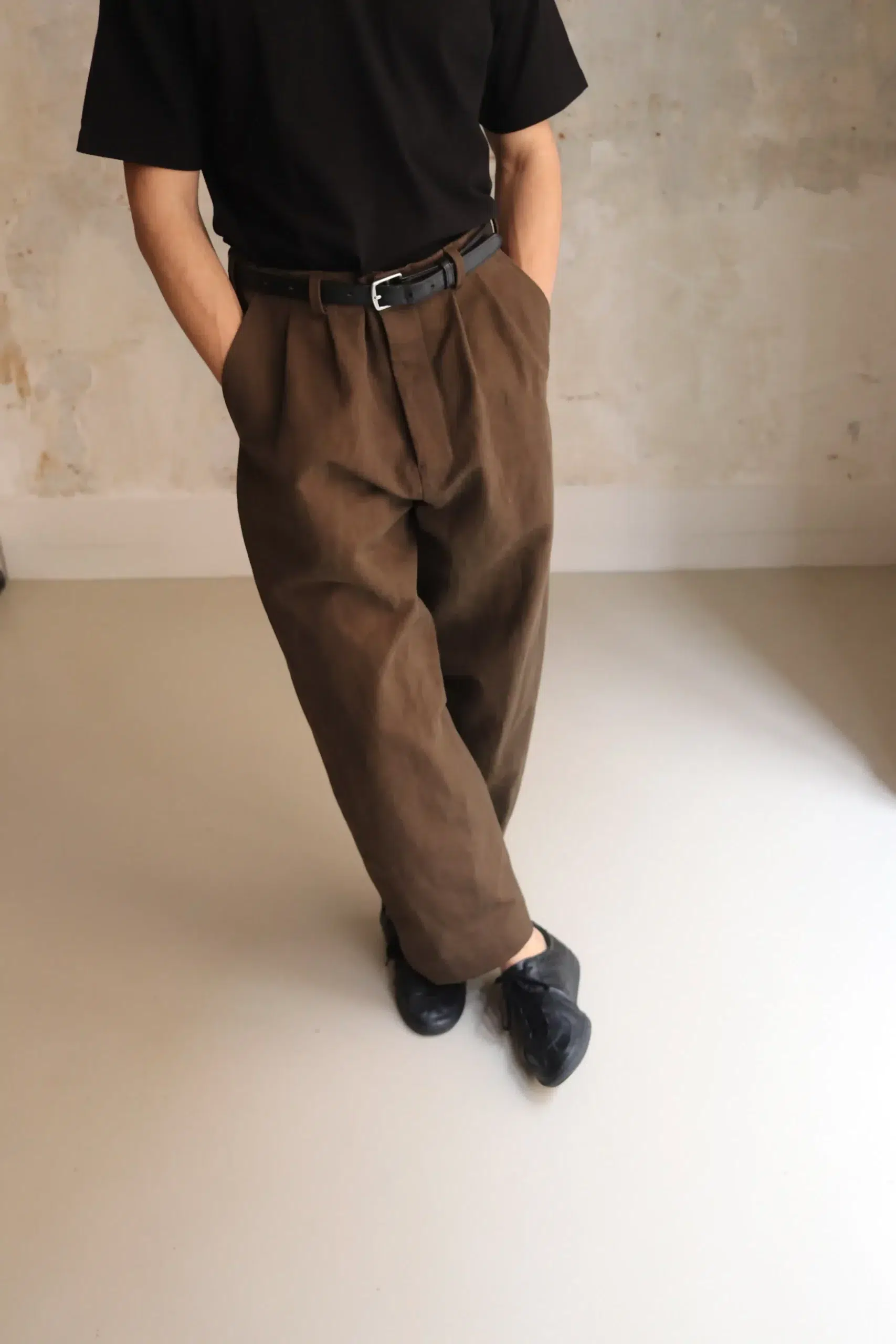 Evan Kinori - Two Pleat Pant - Dark Olive (Sumi Ink Dye)