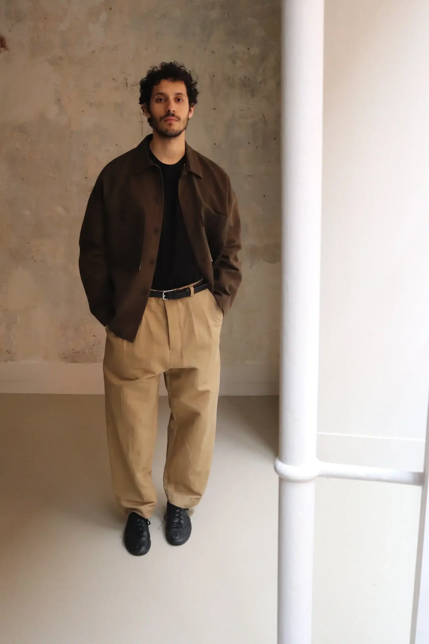 Evan Kinori - Two Pleat Pant - Khaki (Natural Gallnut Dye)