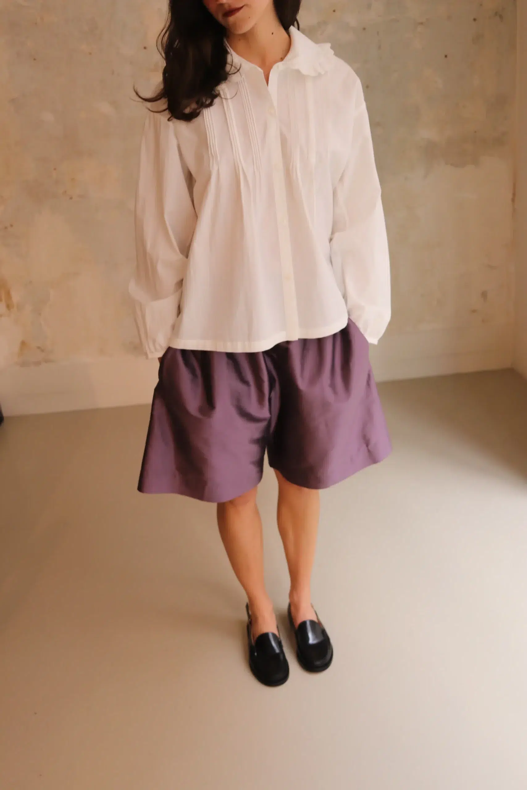 CAWLEY - SILK DUPION HILDA SHORT - PRUNE