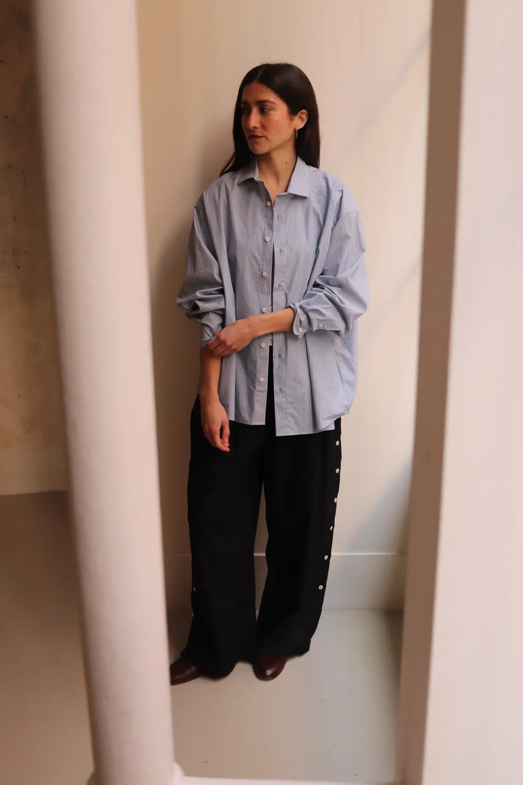 BASERANGE - CLAUDE SHIRT - BLUE STRIPE