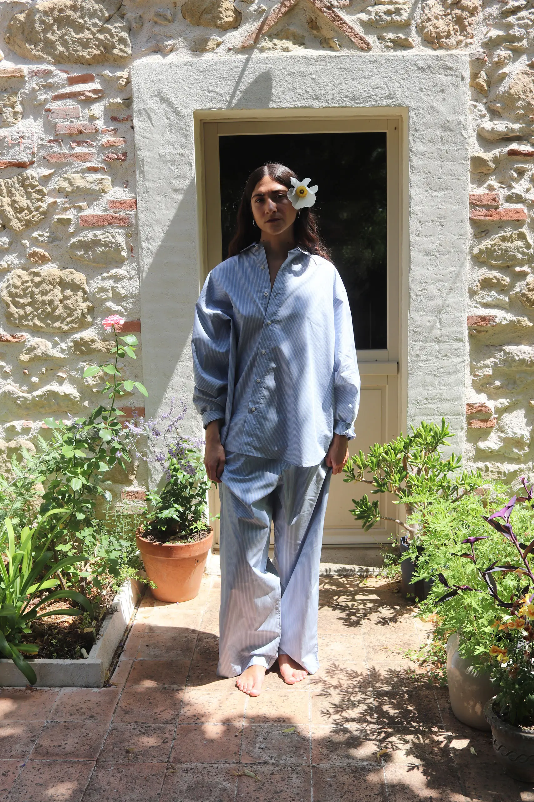 BASERANGE - CLAUDE SHIRT - BLUE STRIPE