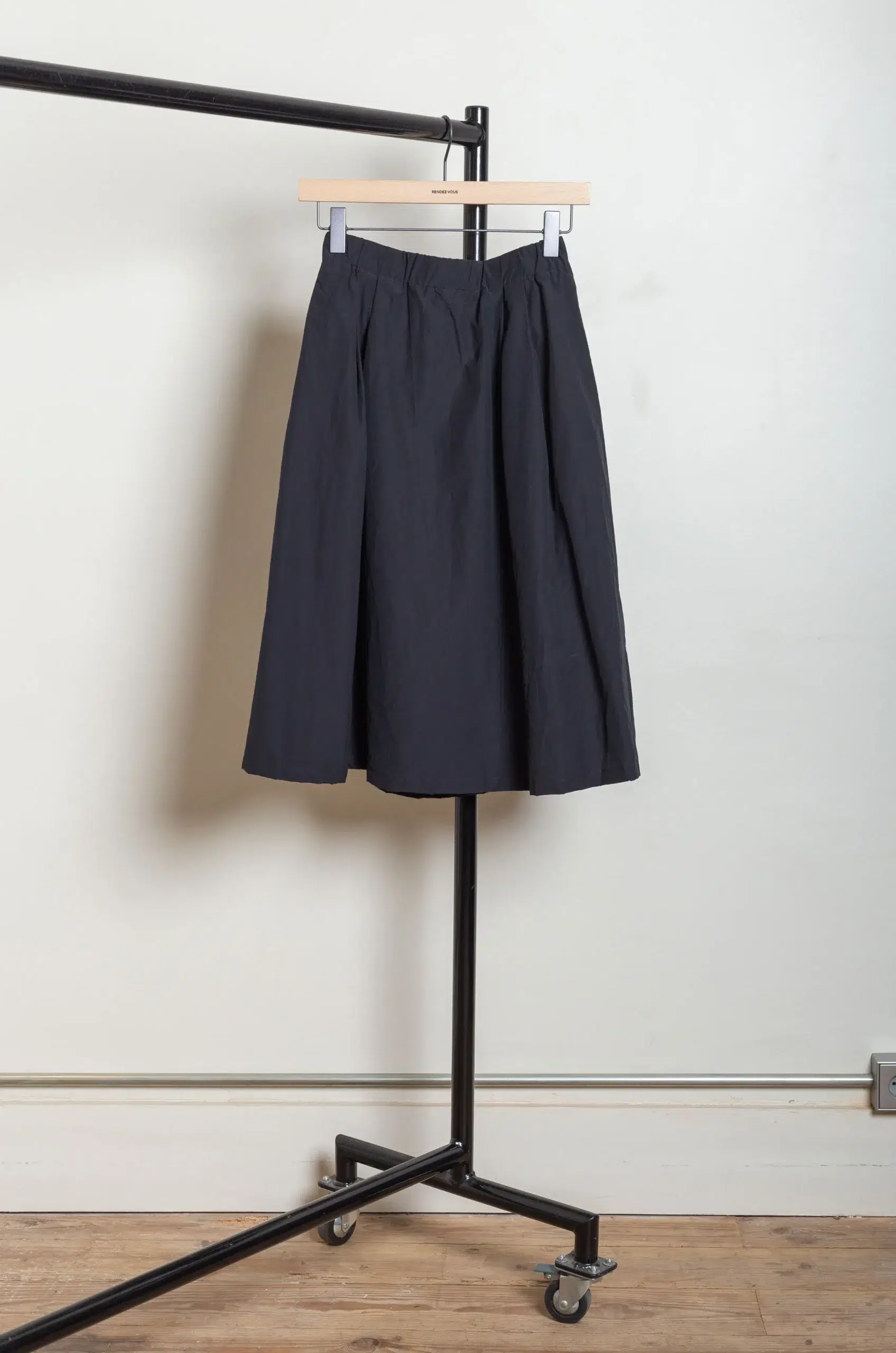 ApuntoB - Skirt P1975/TS940 - Black
