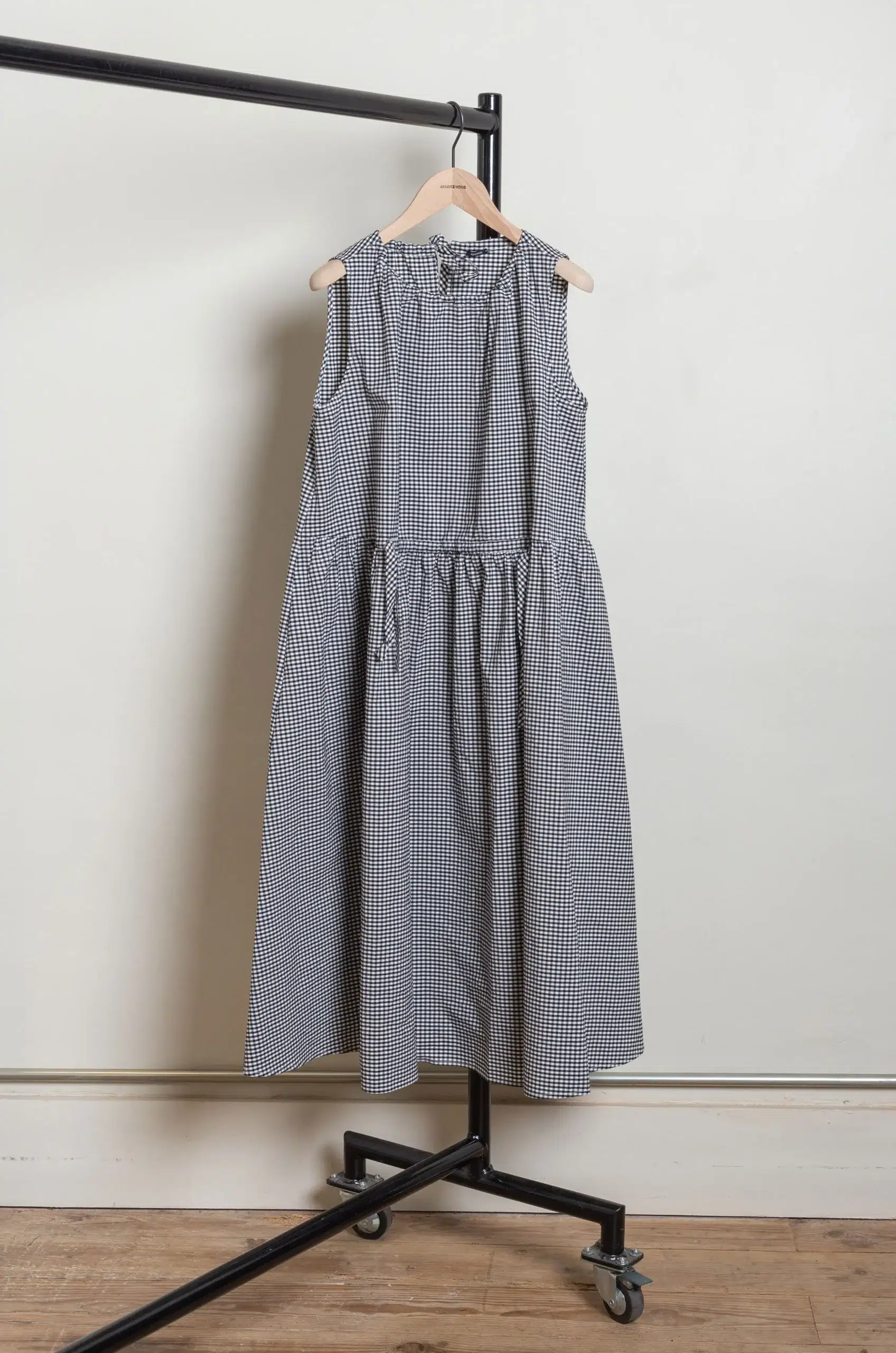 ApuntoB - DRESS P2065/TS959 - BLACK