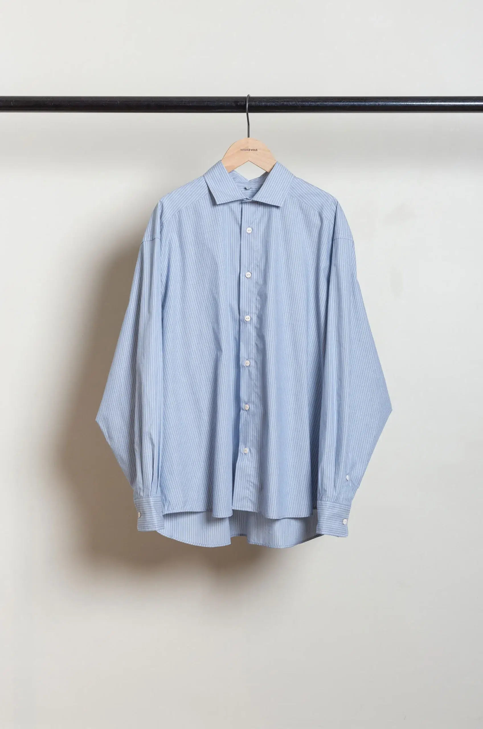 BASERANGE - CLAUDE SHIRT - BLUE STRIPE