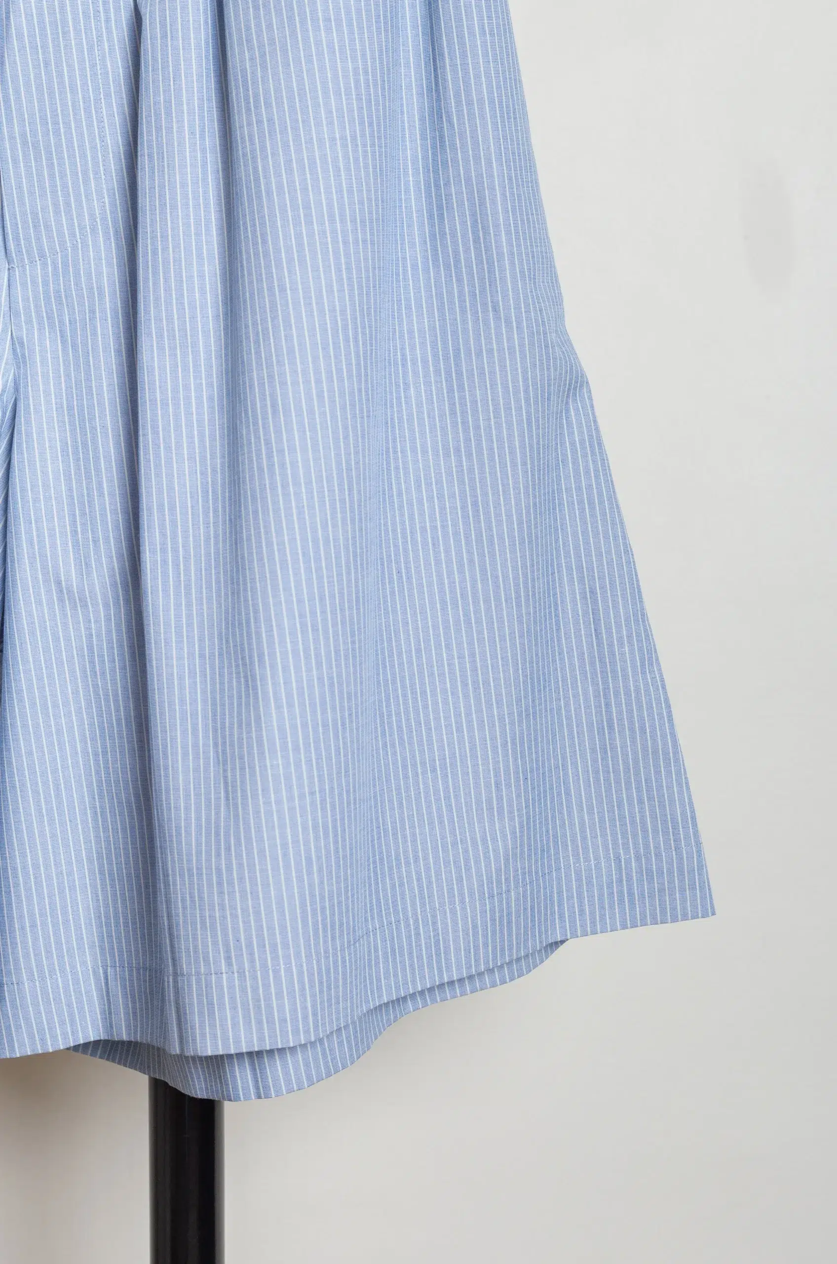 BASERANGE - CLAUDE SHORTS - BLUE STRIPE