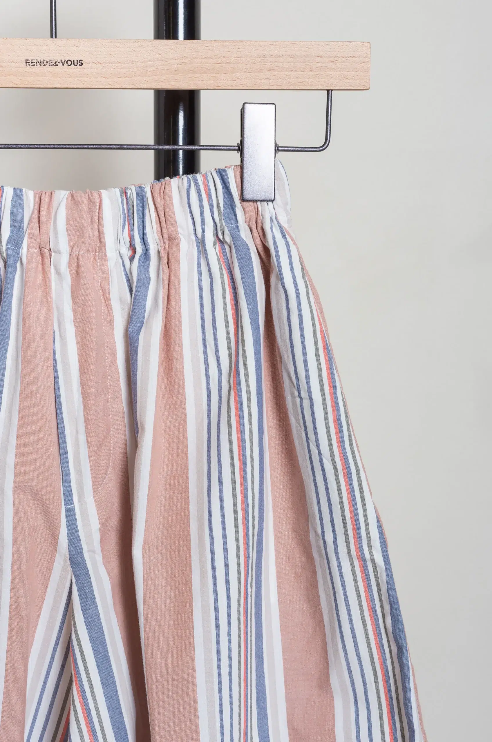 BASERANGE - CLAUDE SHORTS - MARTINIQUE BRICK