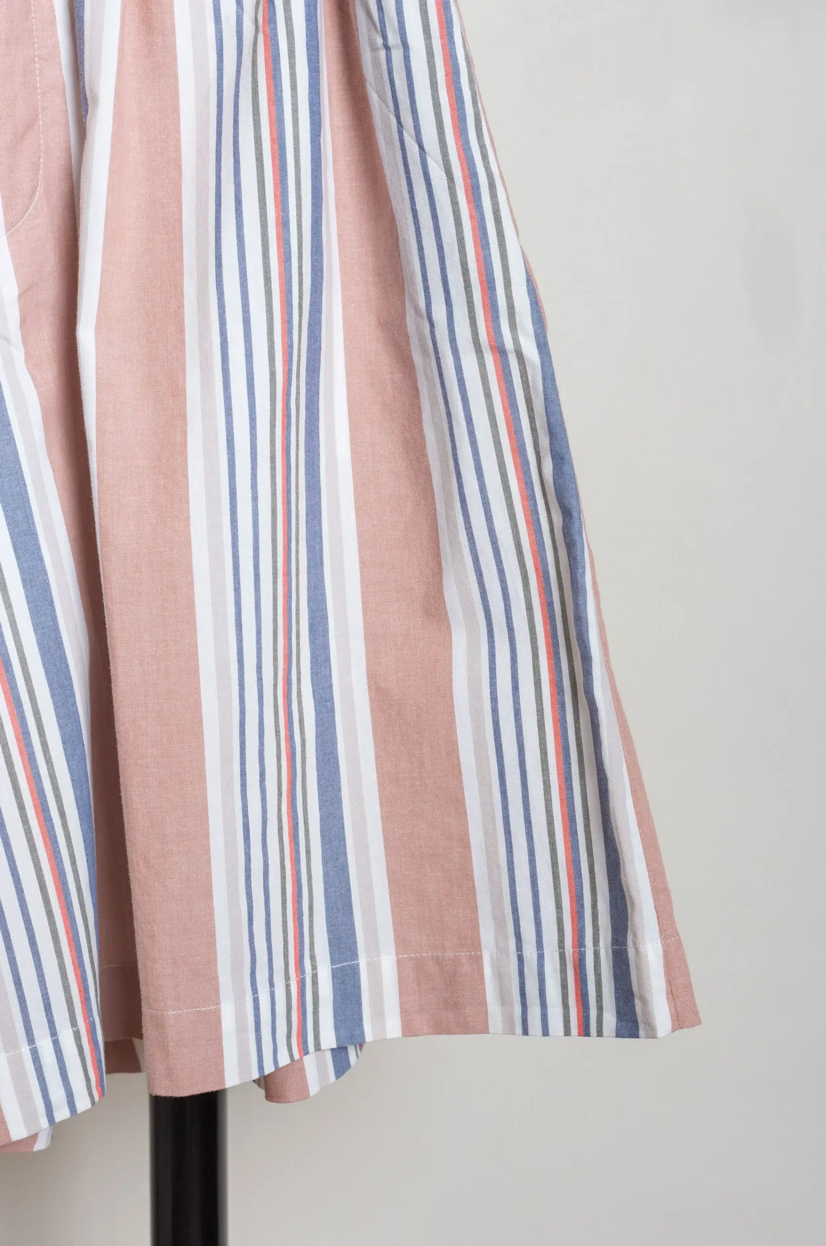 BASERANGE - CLAUDE SHORTS - MARTINIQUE BRICK