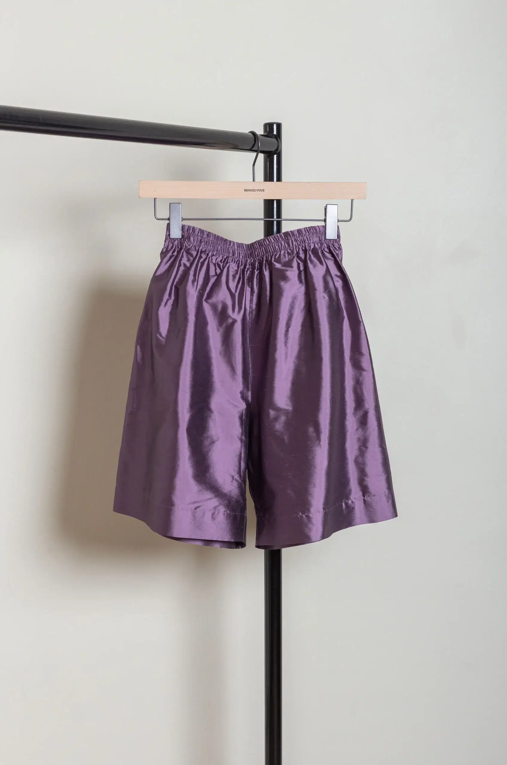 CAWLEY - SILK DUPION HILDA SHORT - PRUNE