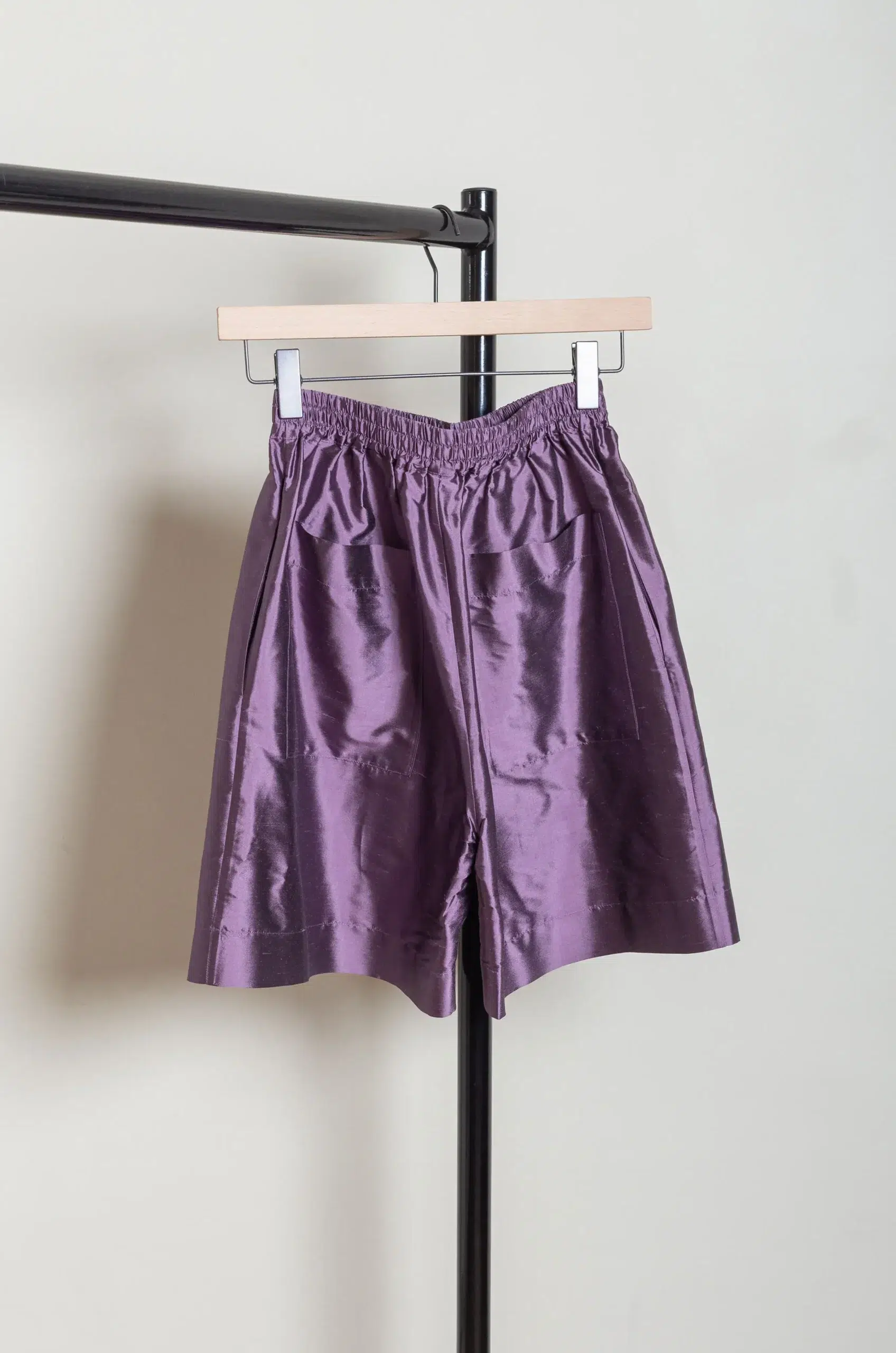 CAWLEY - SILK DUPION HILDA SHORT - PRUNE