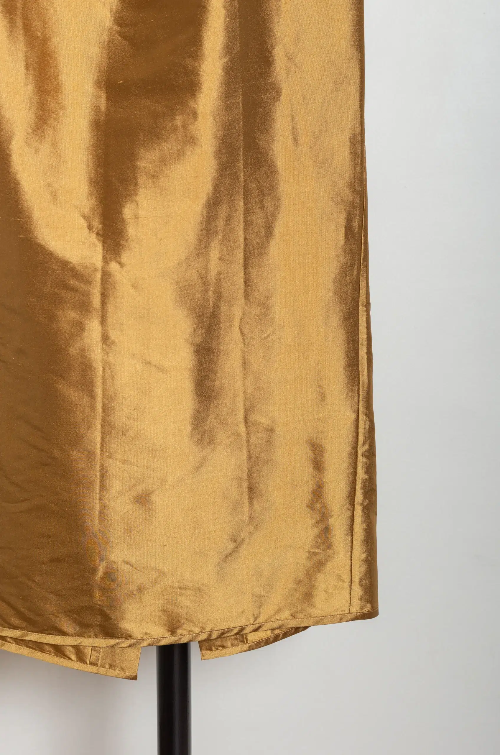 CAWLEY - SILK DUPION SADIE SKIRT - OCHRE