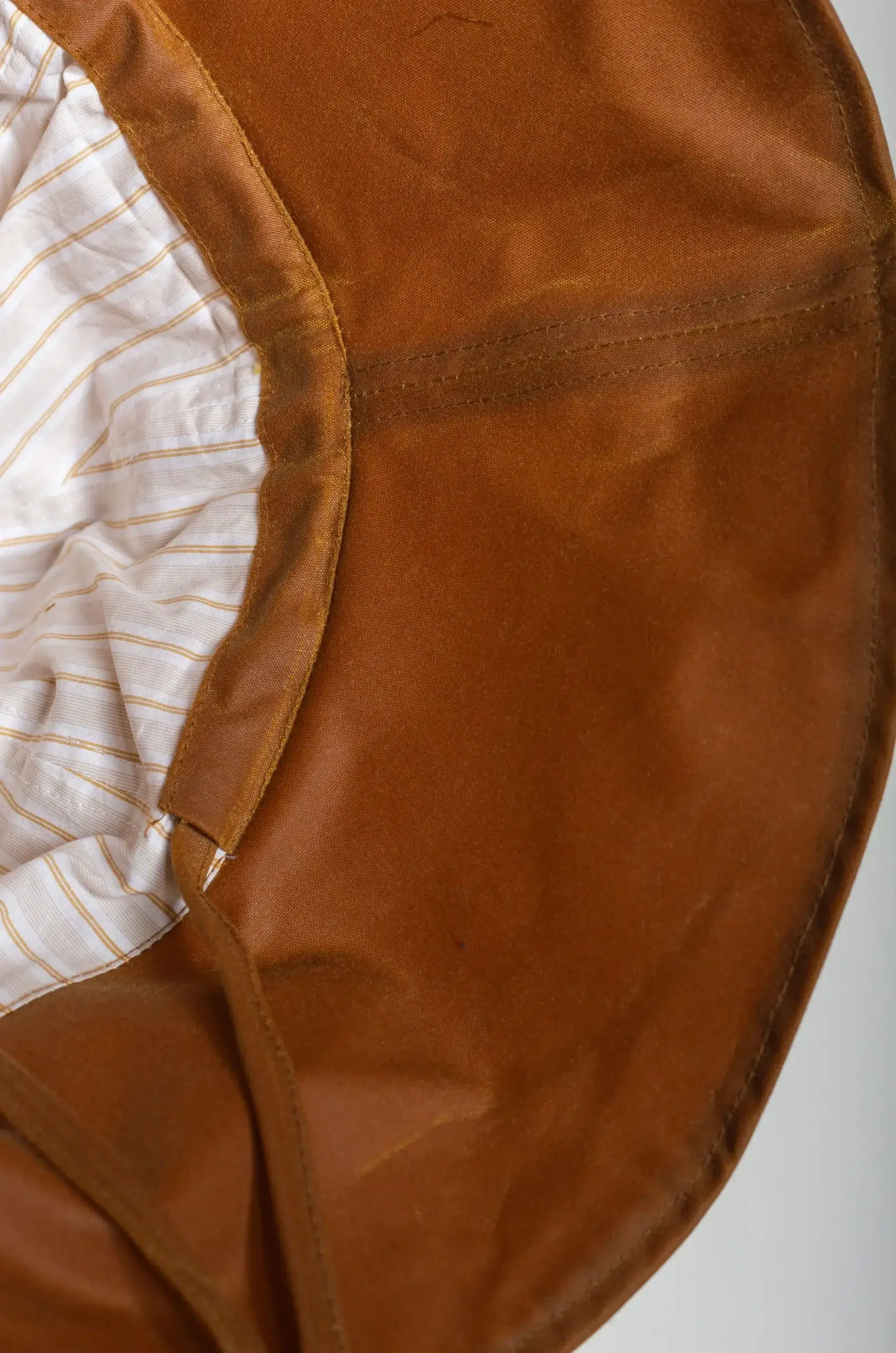 CAWLEY - BRITISH WAXED OILSKIN SUNHAT - GOLD