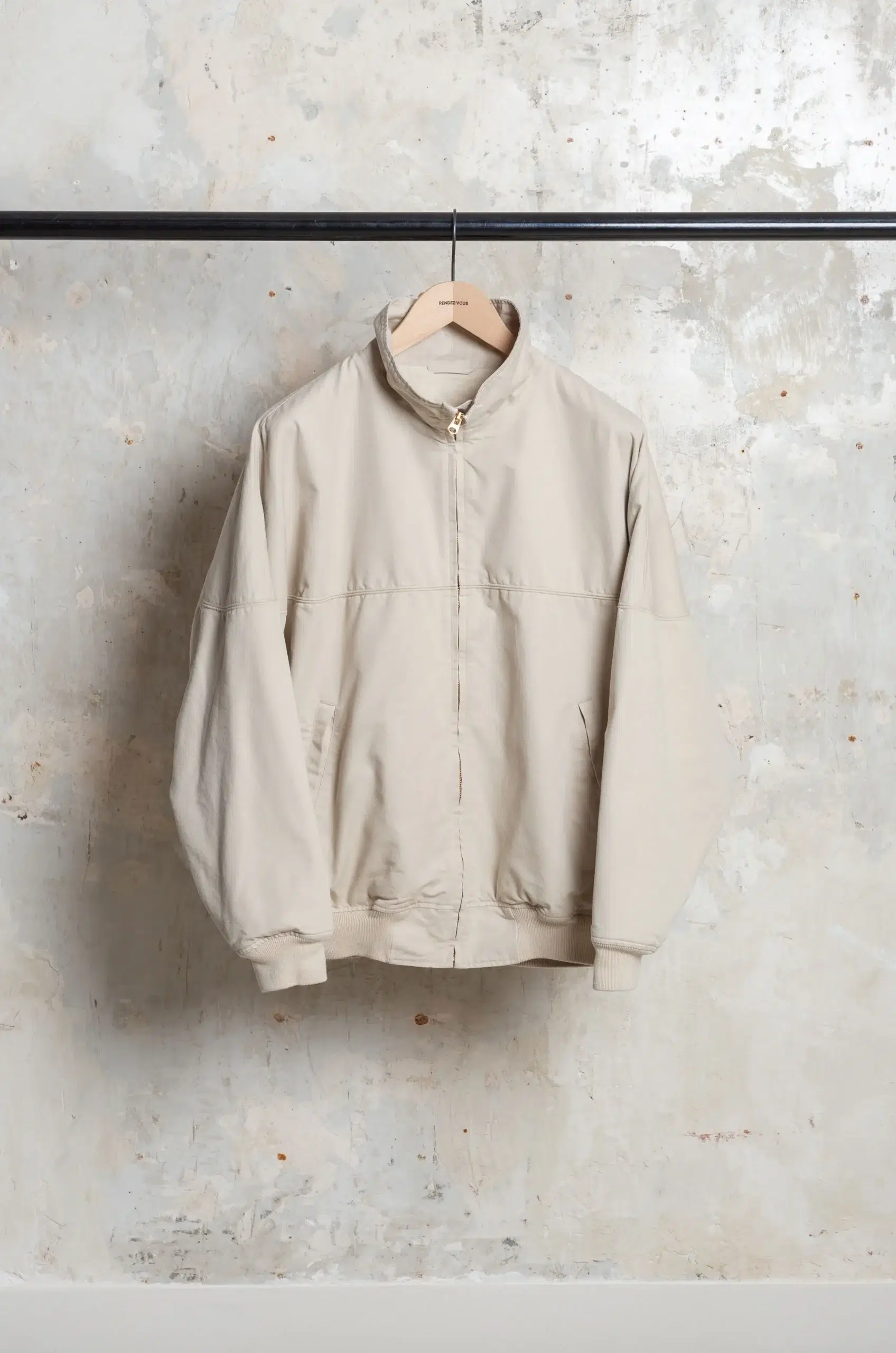 Comoli - Post-Work Twill Cap Shoulder Blouson D01-01031 - IVORY