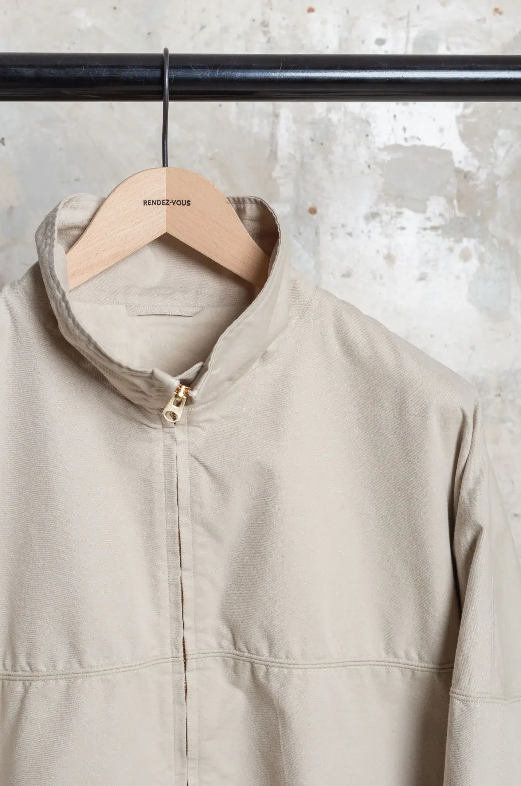 Comoli - Post-Work Twill Cap Shoulder Blouson D01-01031 - IVORY