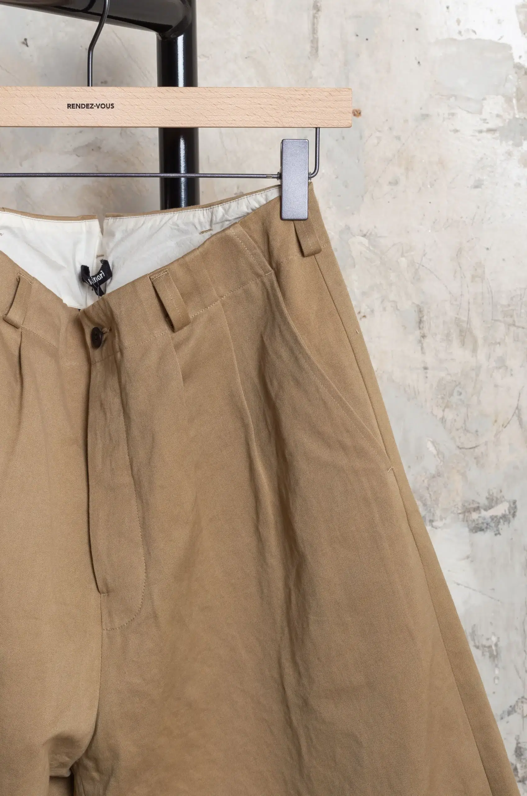 Evan Kinori - Two Pleat Pant - Khaki (Natural Gallnut Dye)