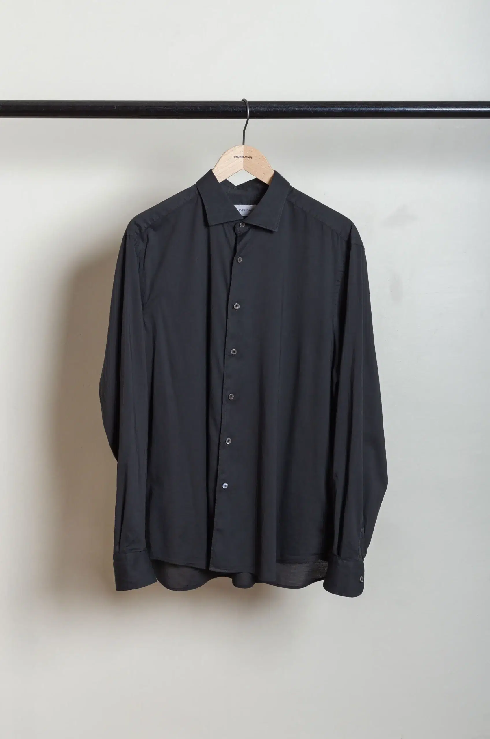 Everyday Shirts - MEN REGENT7 76T2531 - CAPO / GAR.DYED BLACK PLAIN