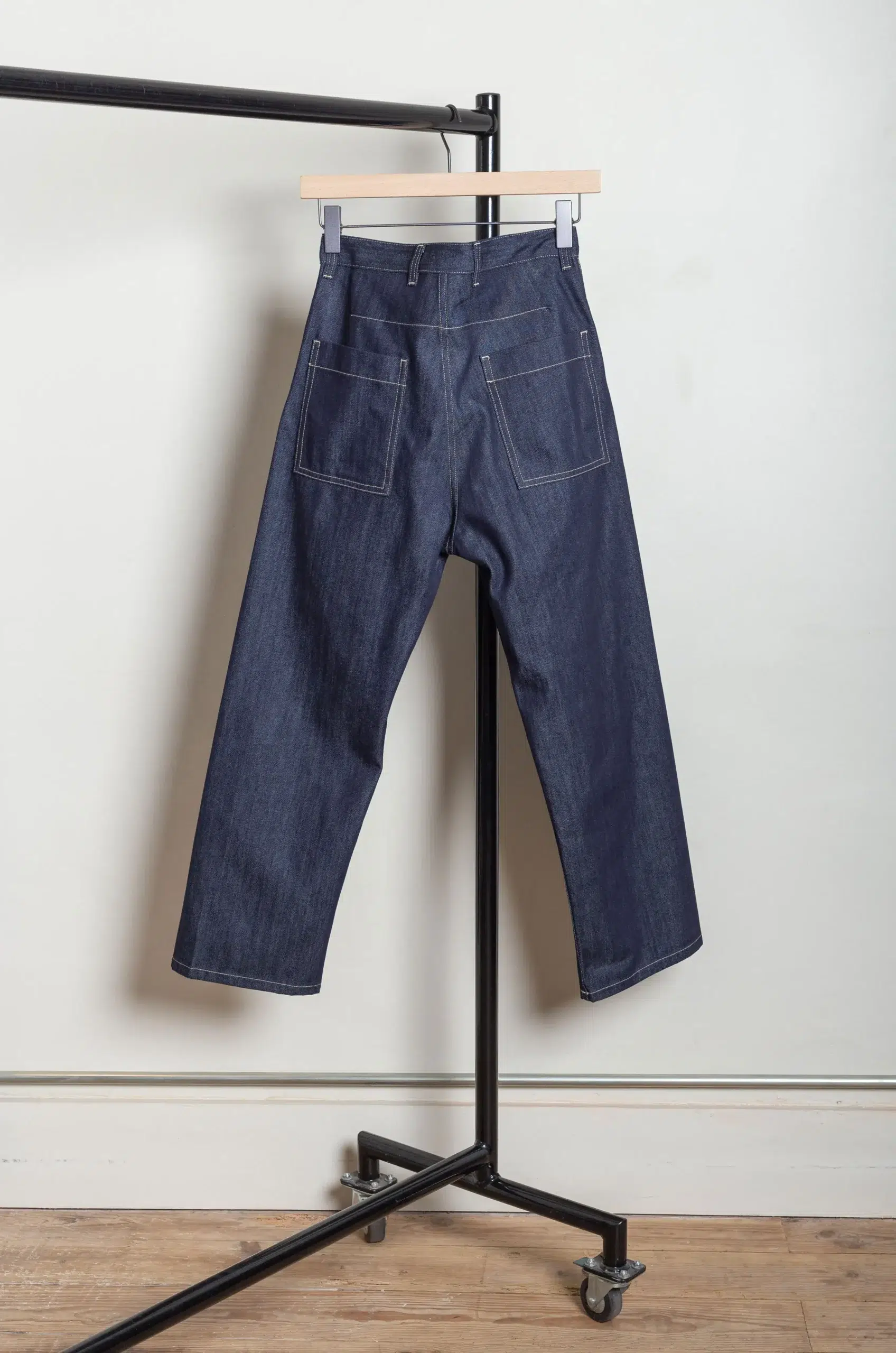 Sofie D'Hoore - PASAY Cropped Casual Pants - MIDNIGHT