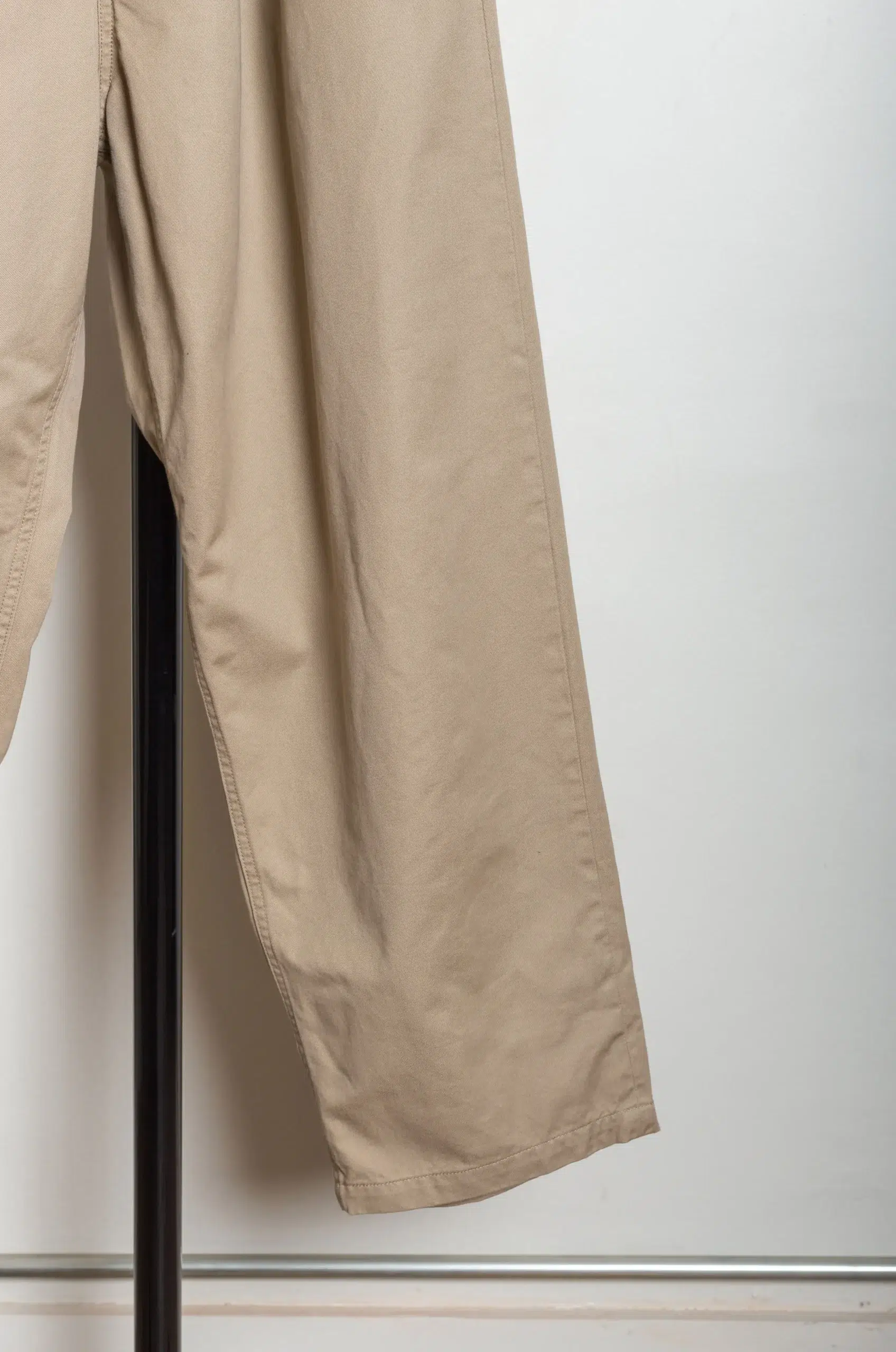 Still By Hand - PT02261OS Selvedge 1 pleat pants - BEIGE