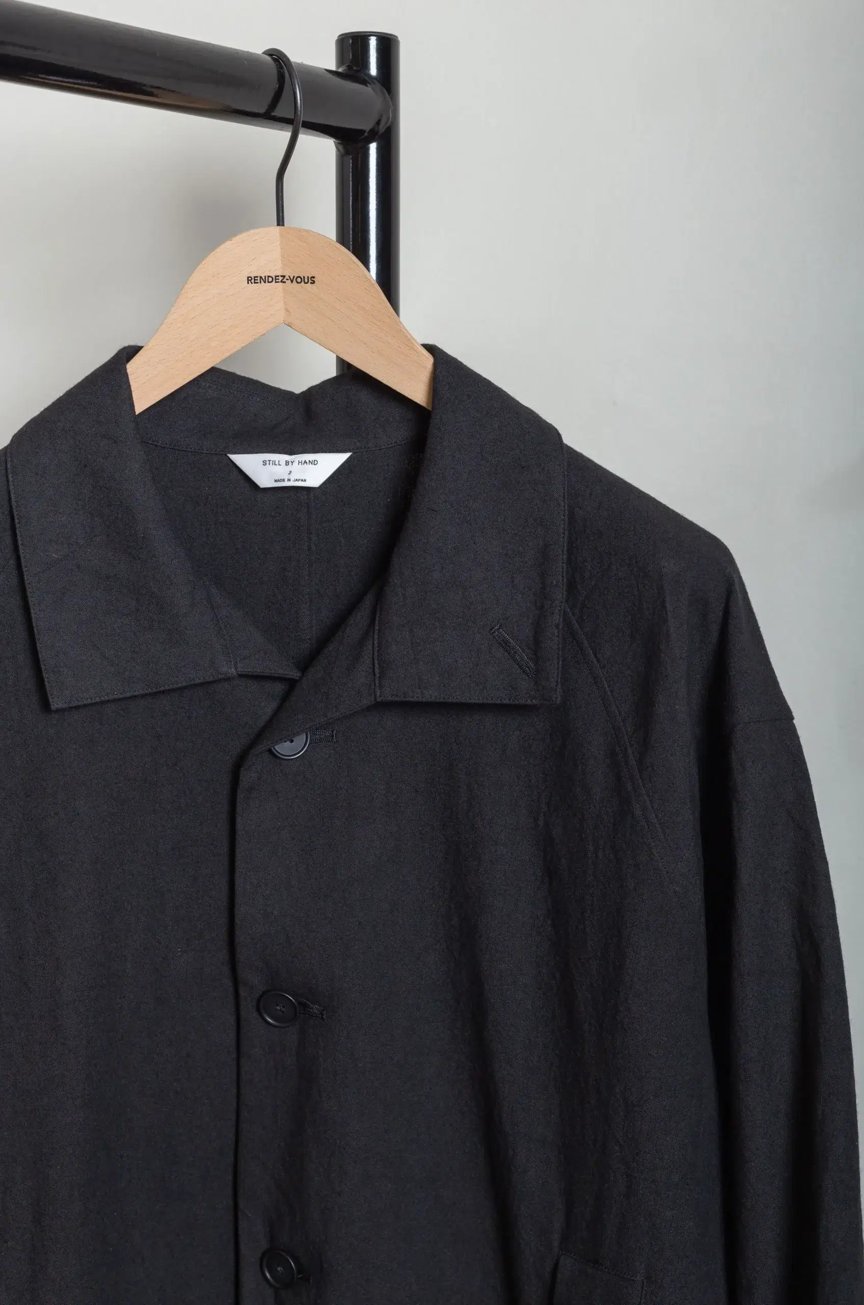 Still By Hand - CO04261OS Garment-dye half coat - BLACK NAVY