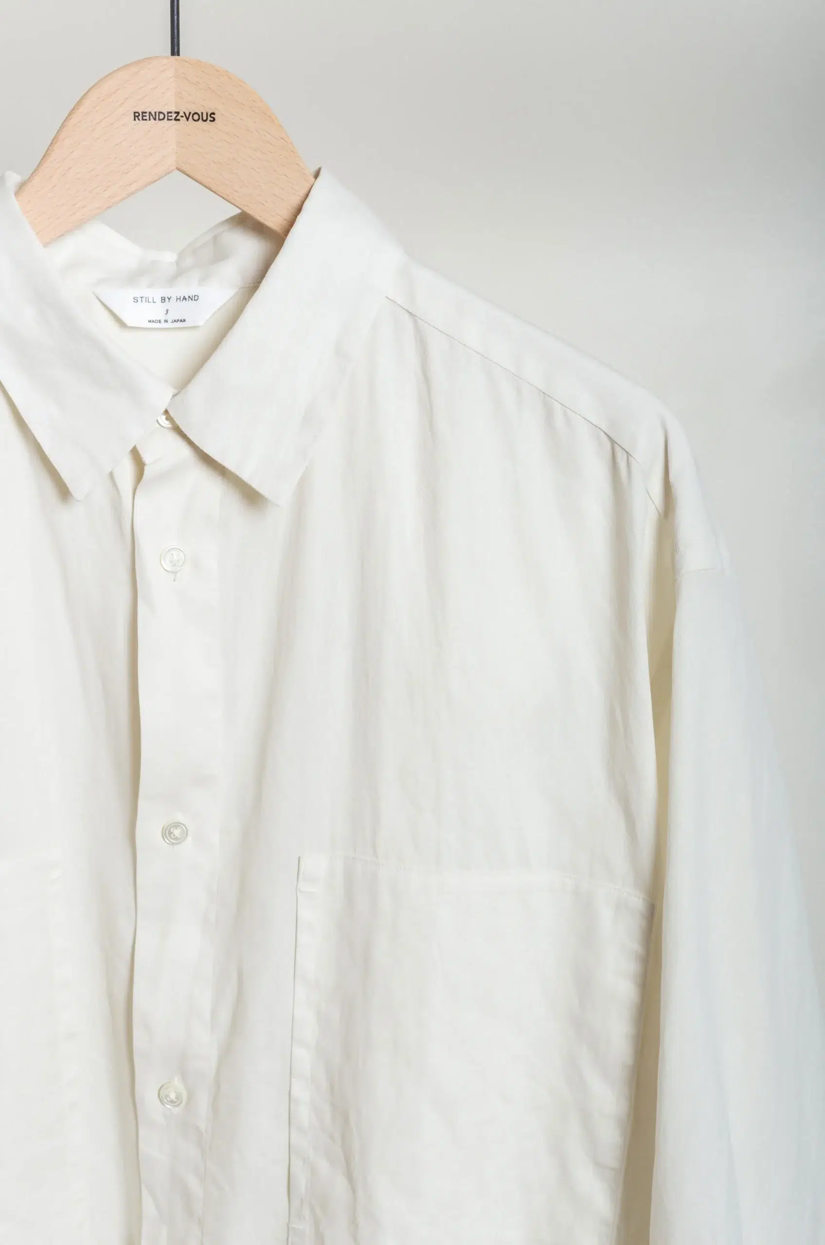 Still By Hand - SH05261OS Garment-dye over shirt - ECRU