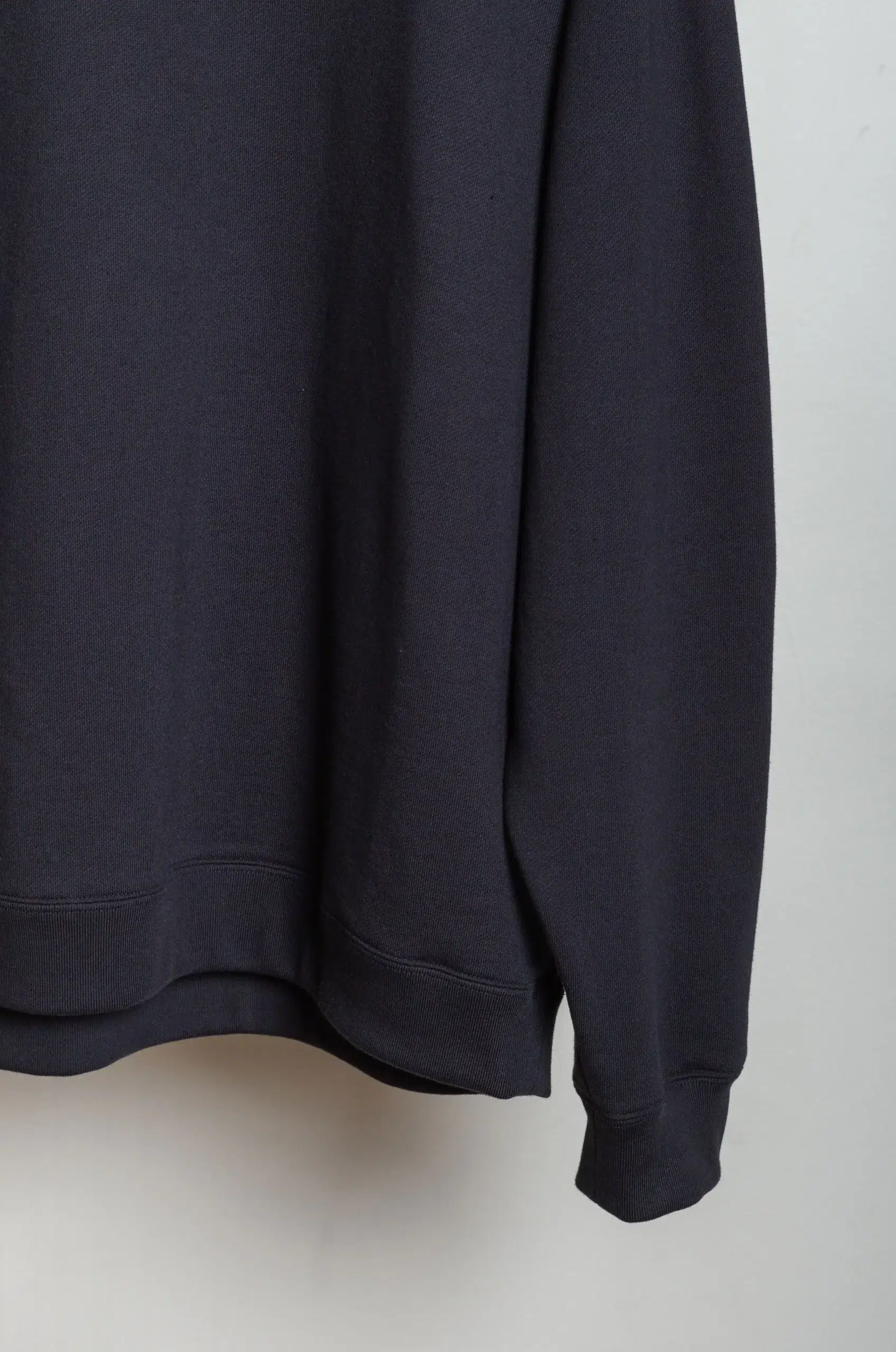 Still By Hand - CS02261OS Pima cotton sweatshirt - INK BLACK