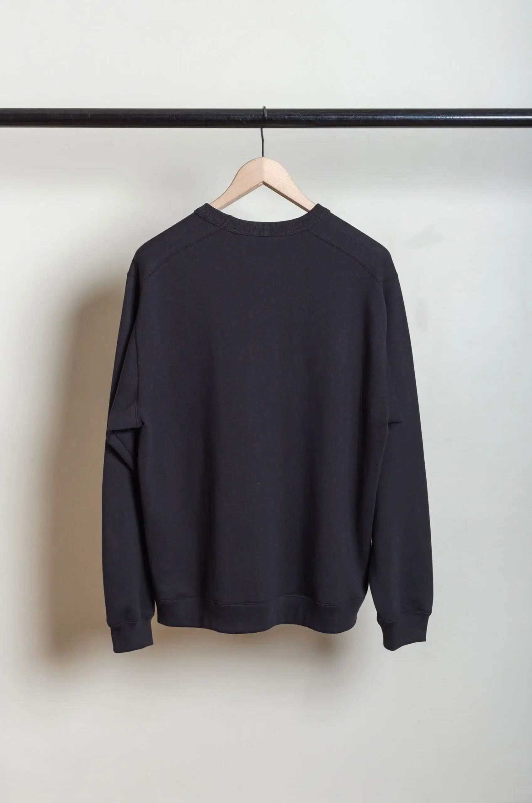 Still By Hand - CS02261OS Pima cotton sweatshirt - INK BLACK