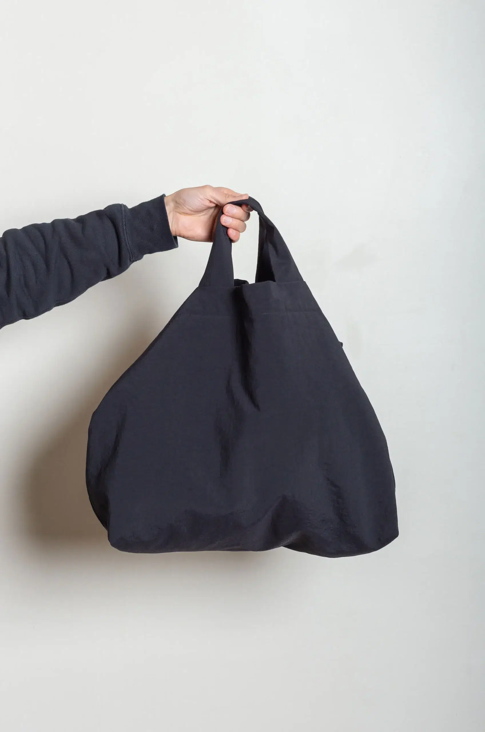 Still By Hand - GD05261OS Nylon ox two-way bag - INK BLACK