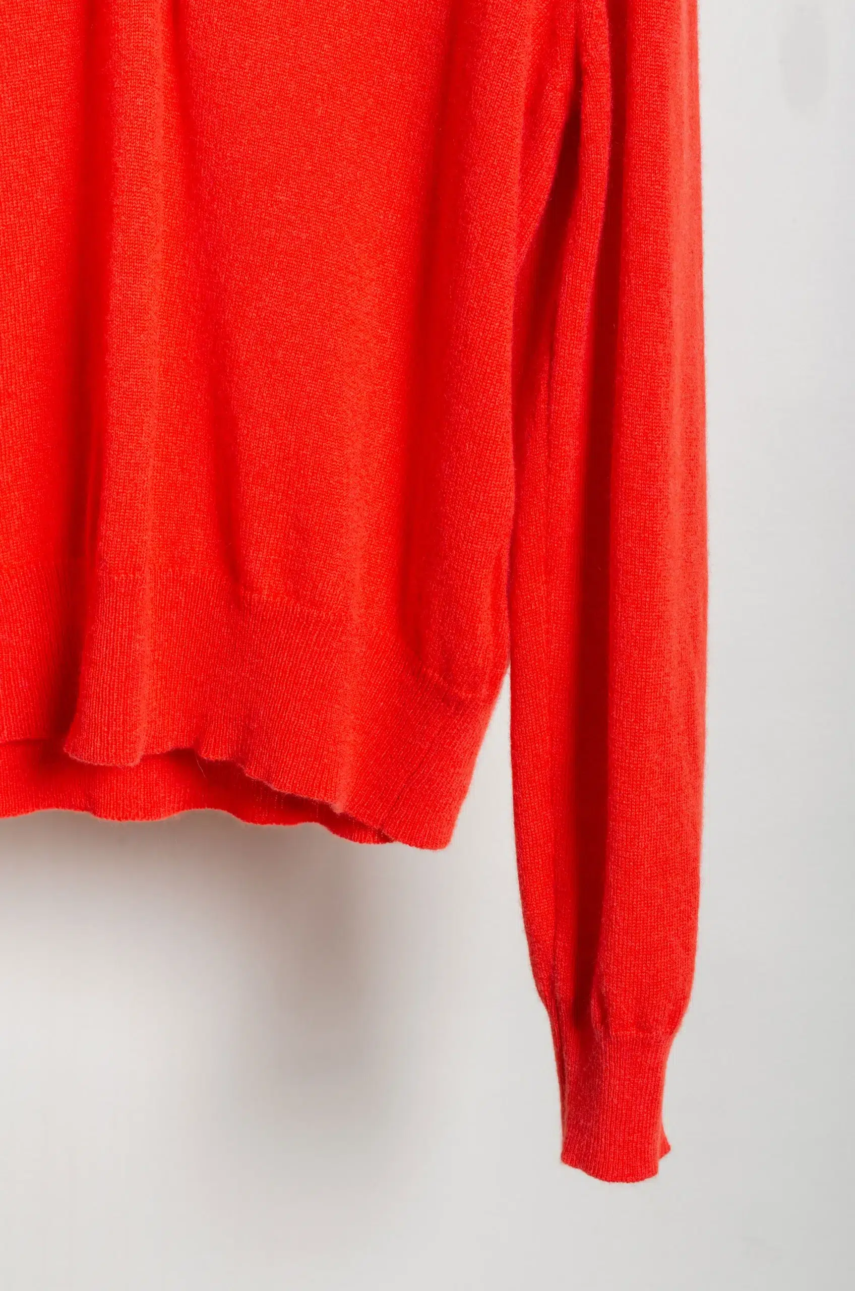 That's Alyki - CLEA KNITWEAR C2220TU - Lacquer